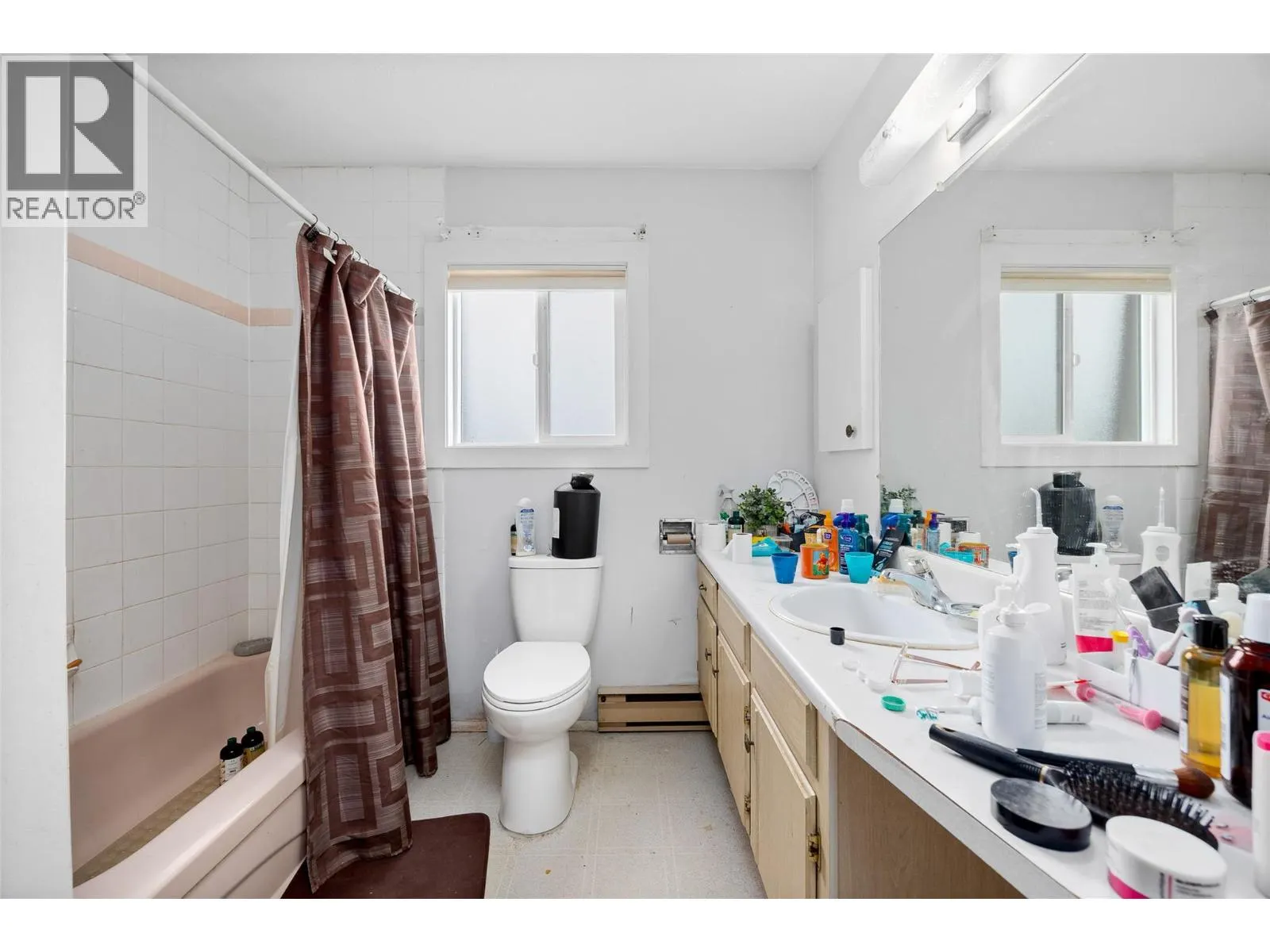 1283 Bernard Avenue Unit# 10