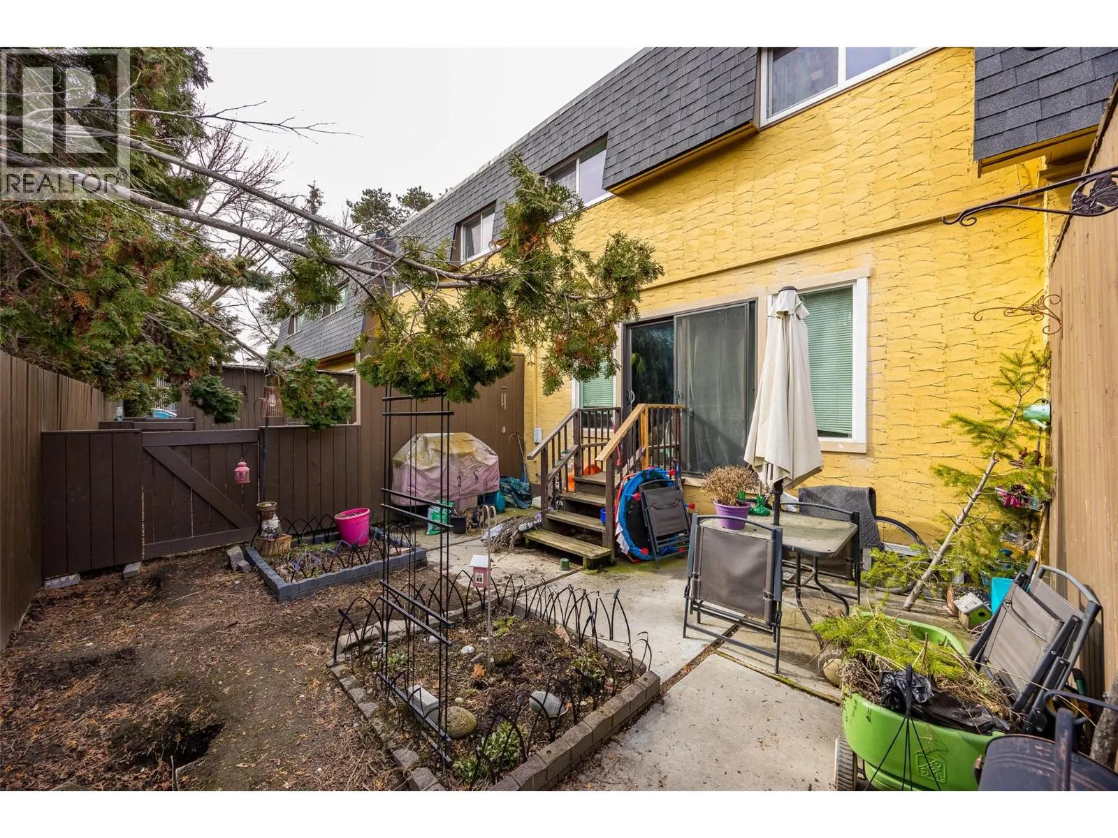 1283 Bernard Avenue Unit# 10