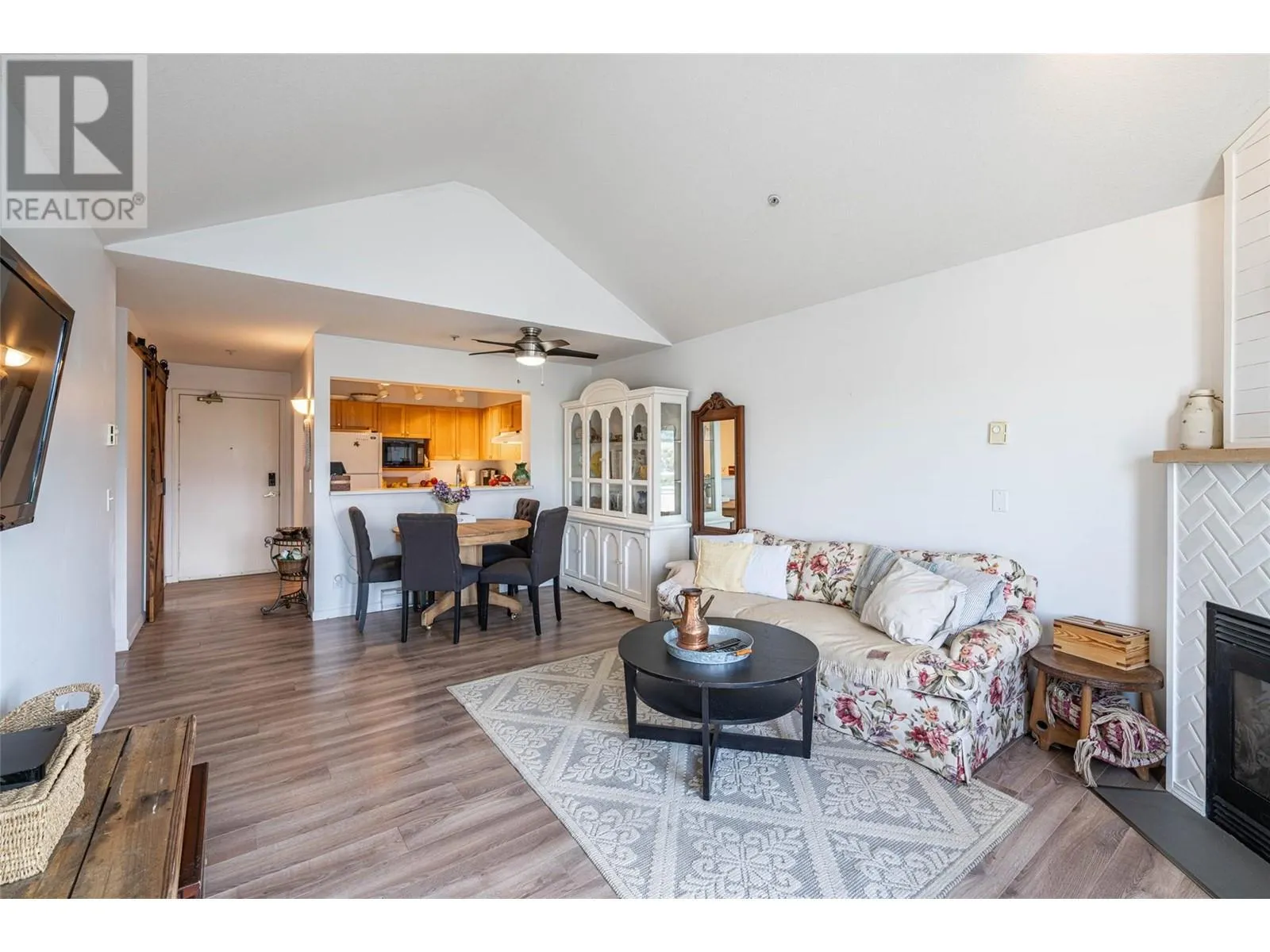 3320 Centennial Drive Unit# 403