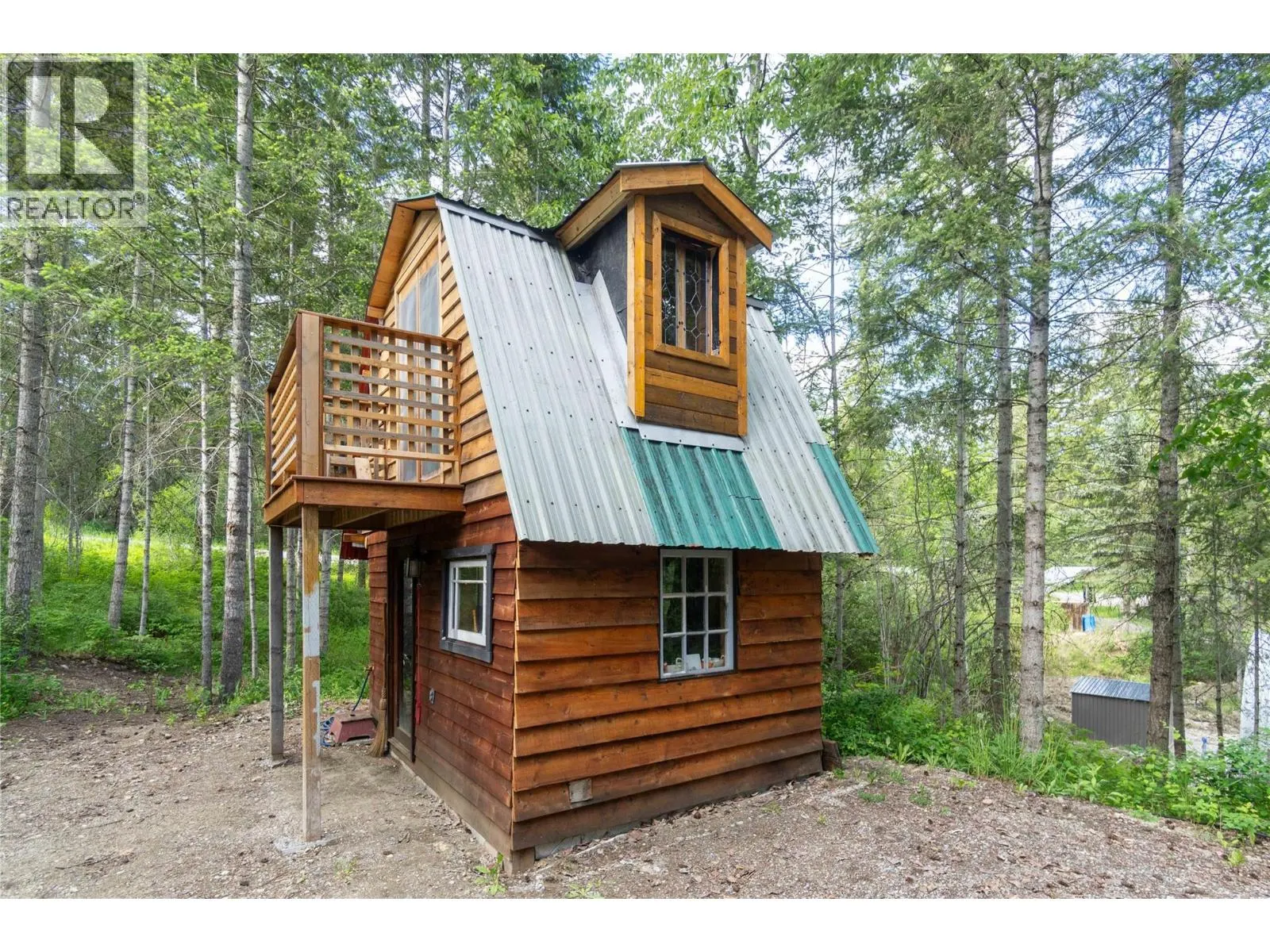 781 Gardom Lake Road