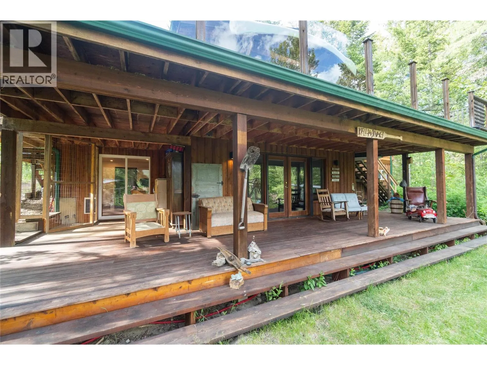 781 Gardom Lake Road