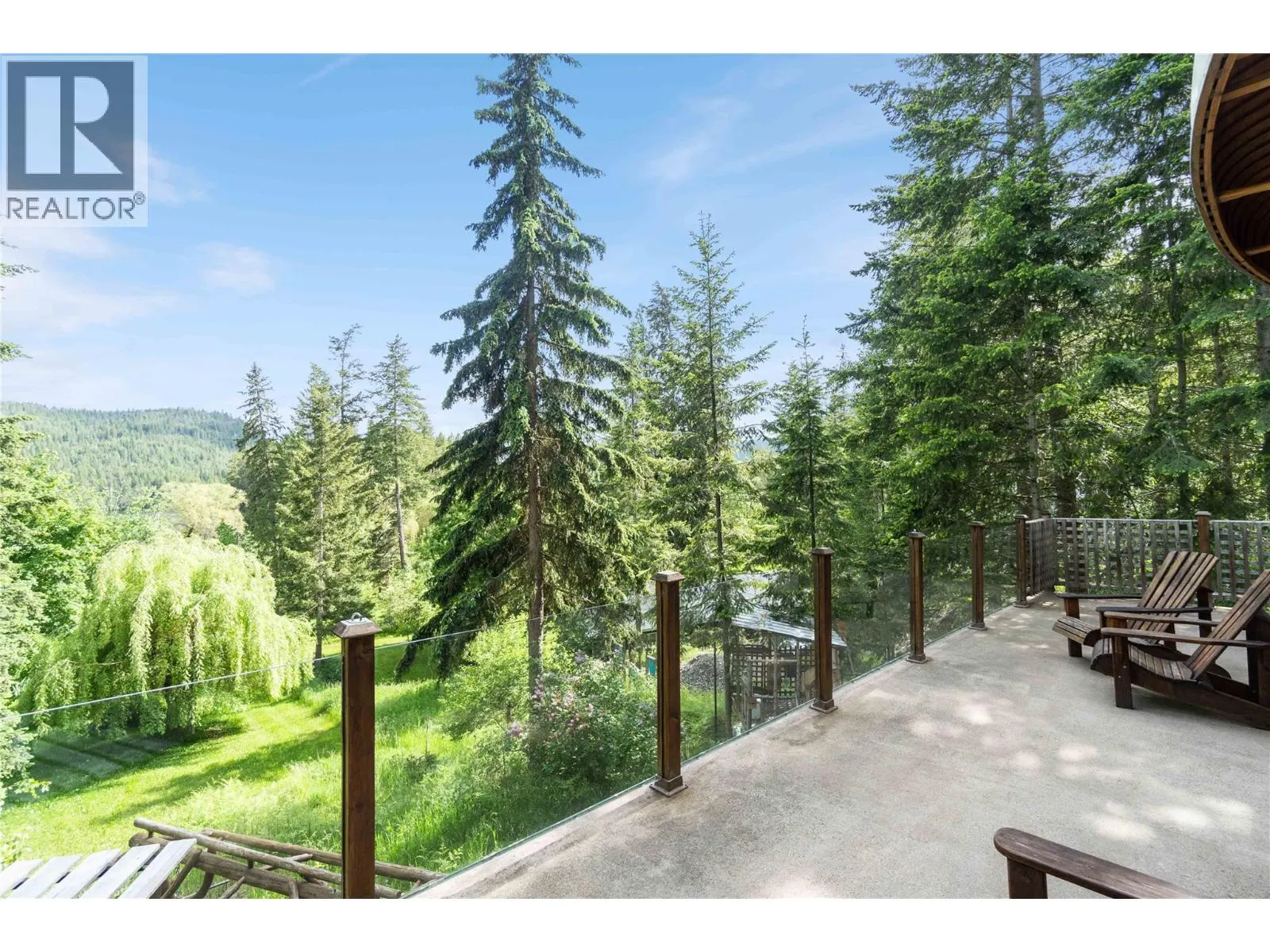 781 Gardom Lake Road