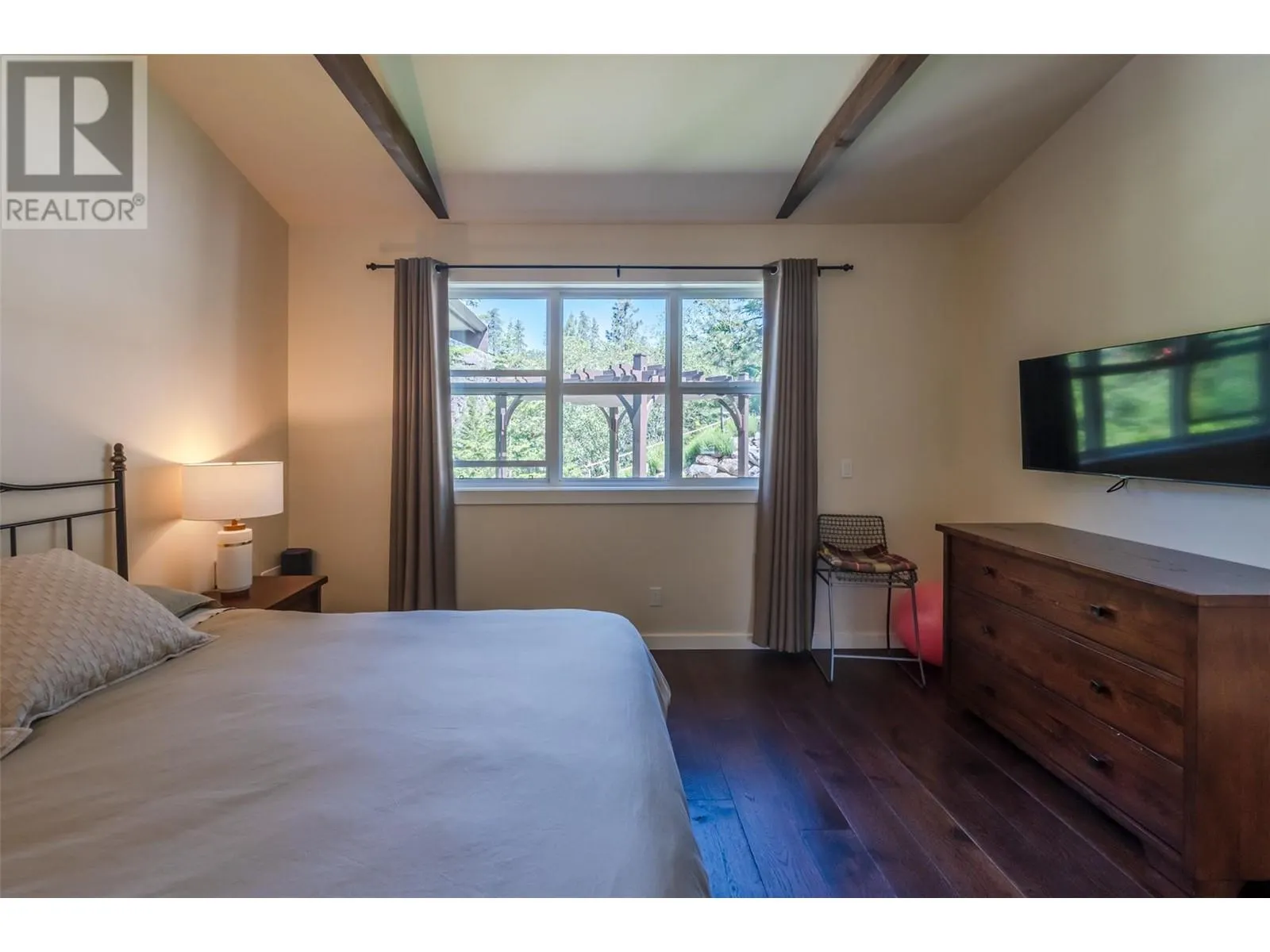 3175 Juniper Drive