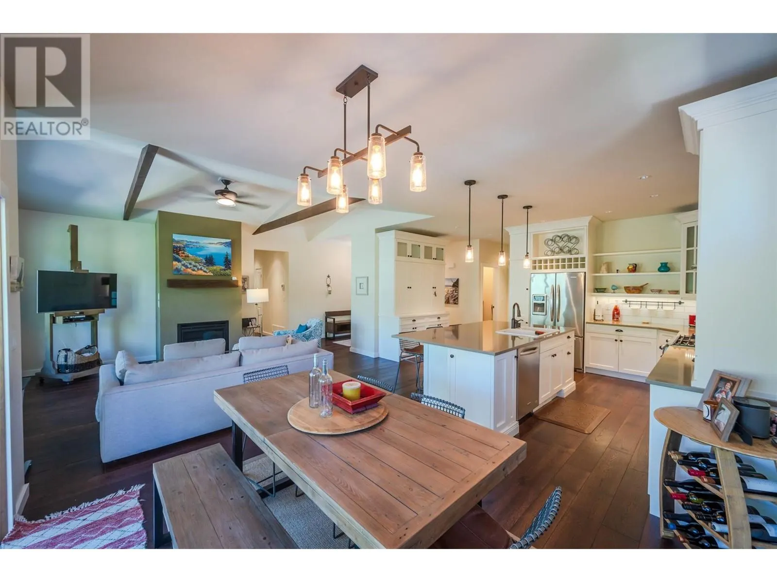 3175 Juniper Drive