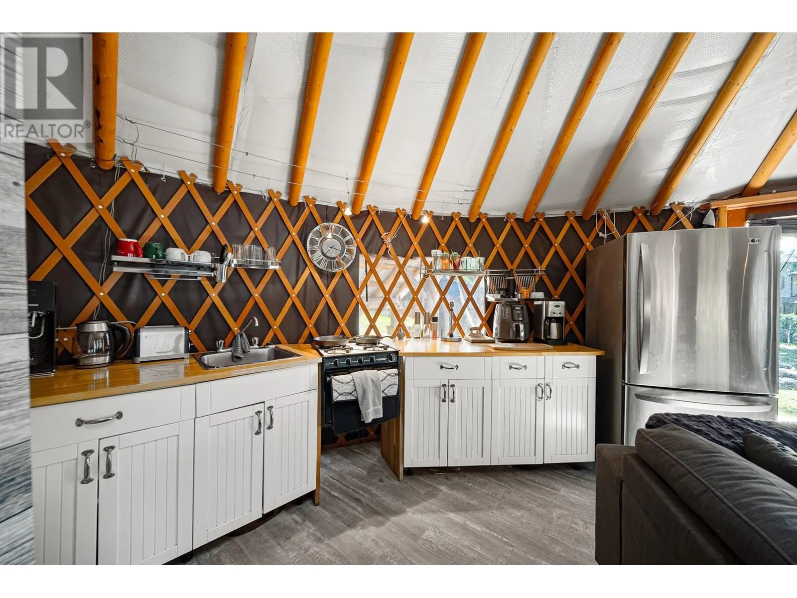 8486 Horseshoe Bay Road