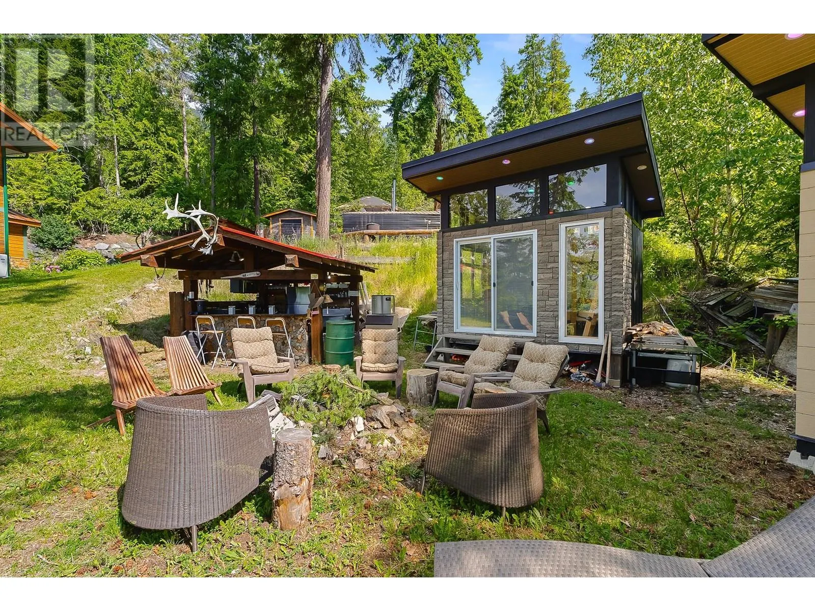8486 Horseshoe Bay Road