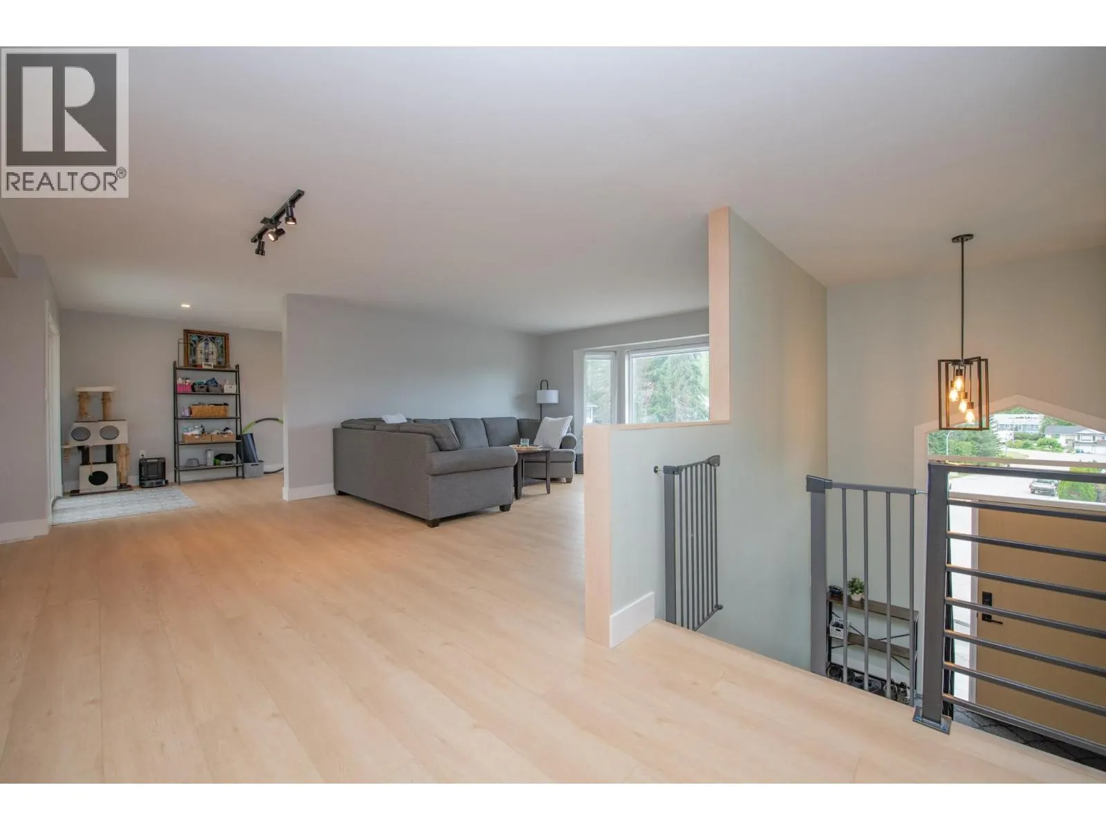 2224 Linea Crescent