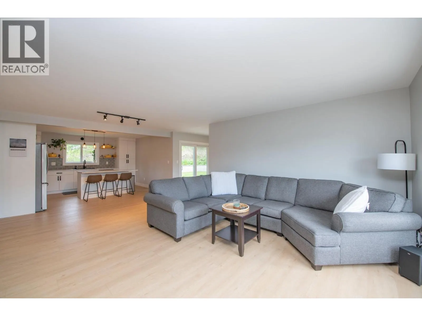 2224 Linea Crescent