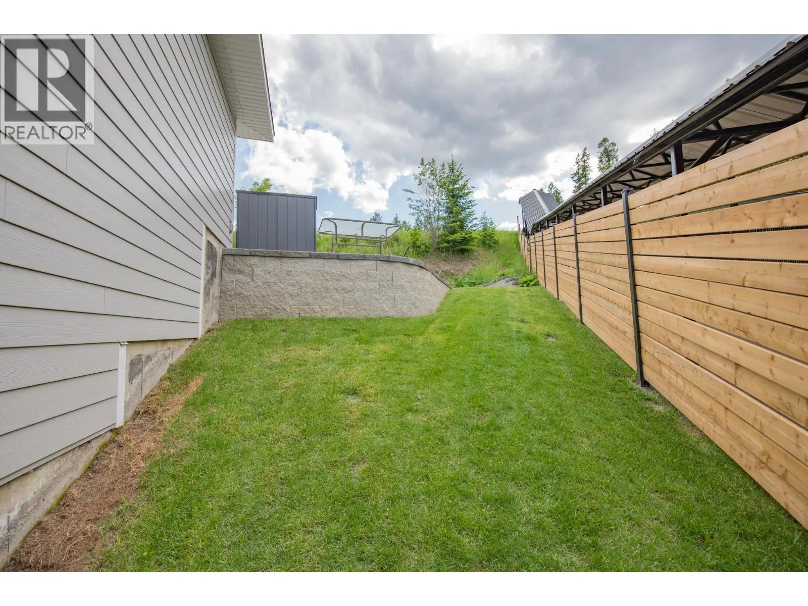 2224 Linea Crescent