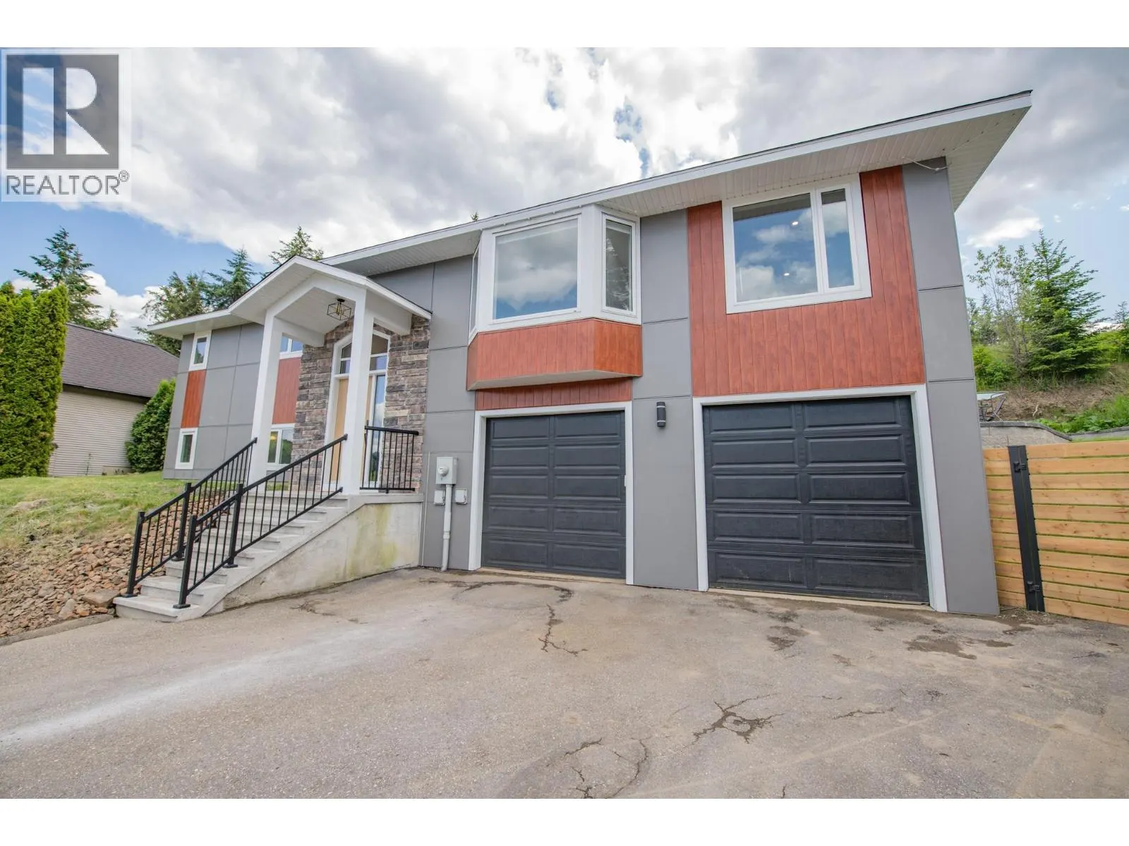 2224 Linea Crescent