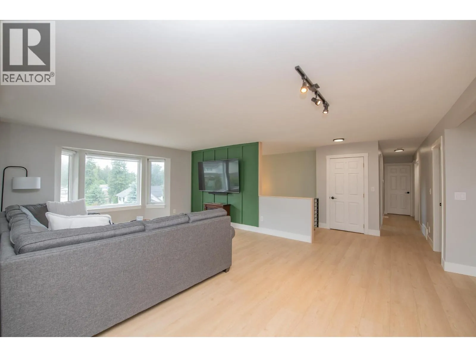 2224 Linea Crescent