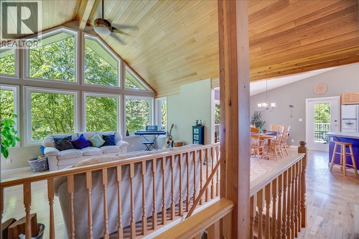 4399 Bird Creek Road