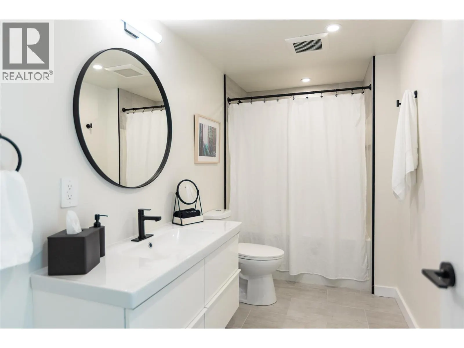 920 Front Street Unit# B