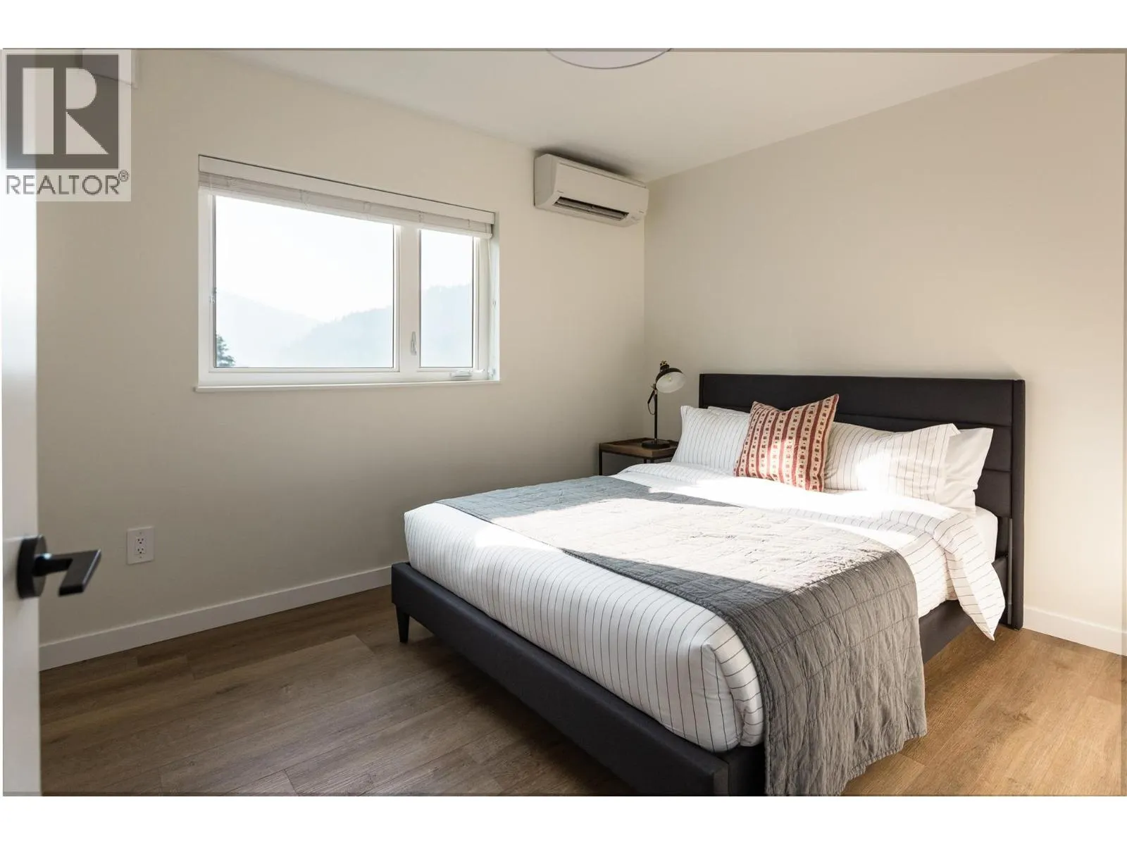 920 Front Street Unit# B