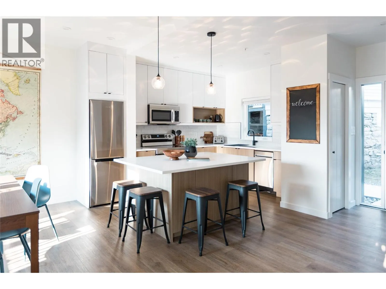 920 Front Street Unit# B