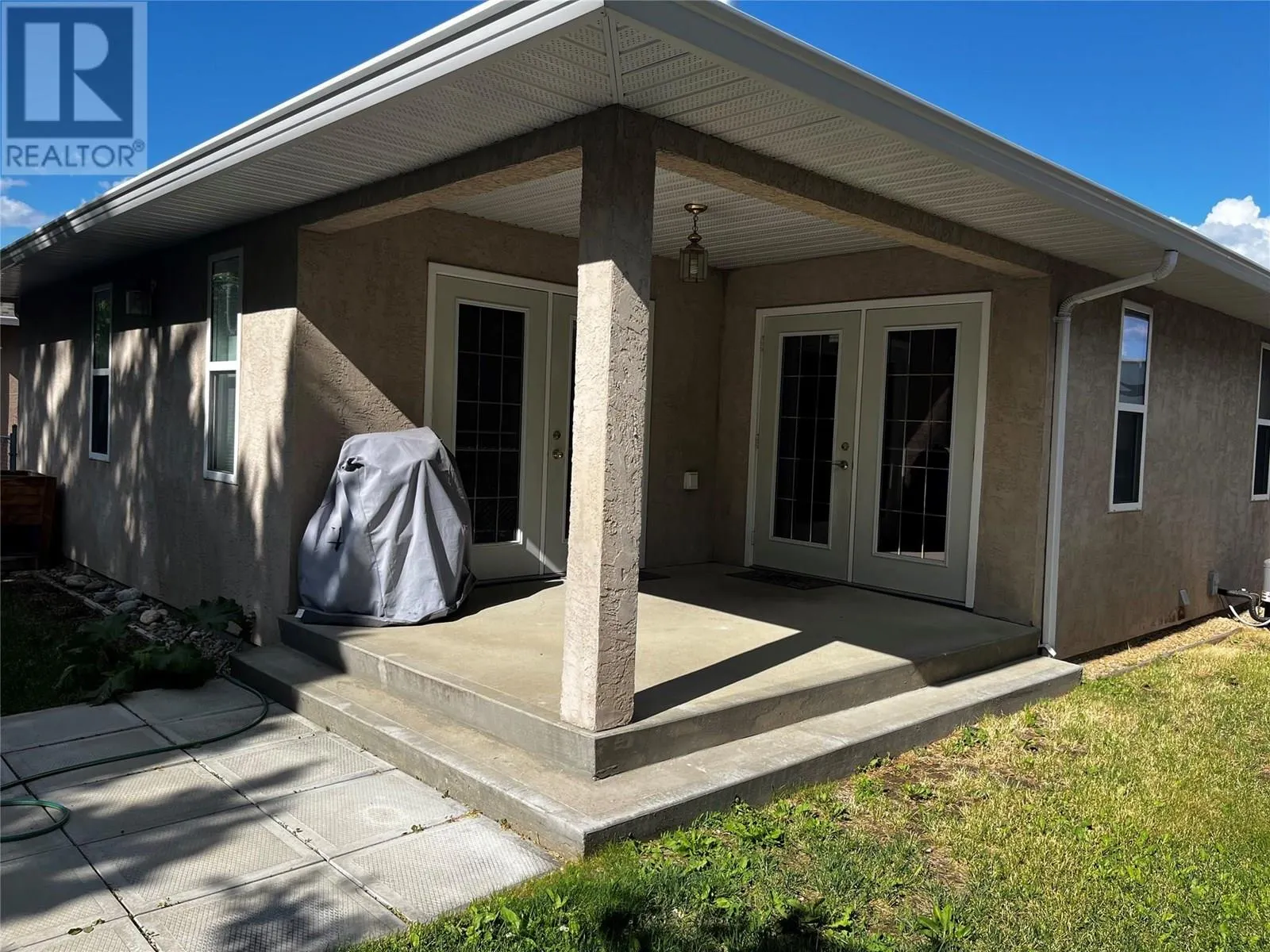 6108 Saint Martin Place