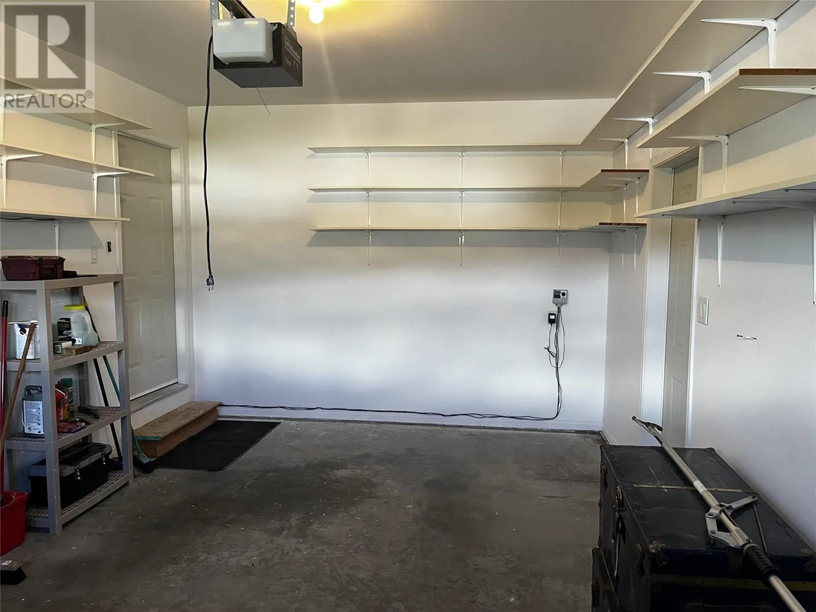 6108 Saint Martin Place