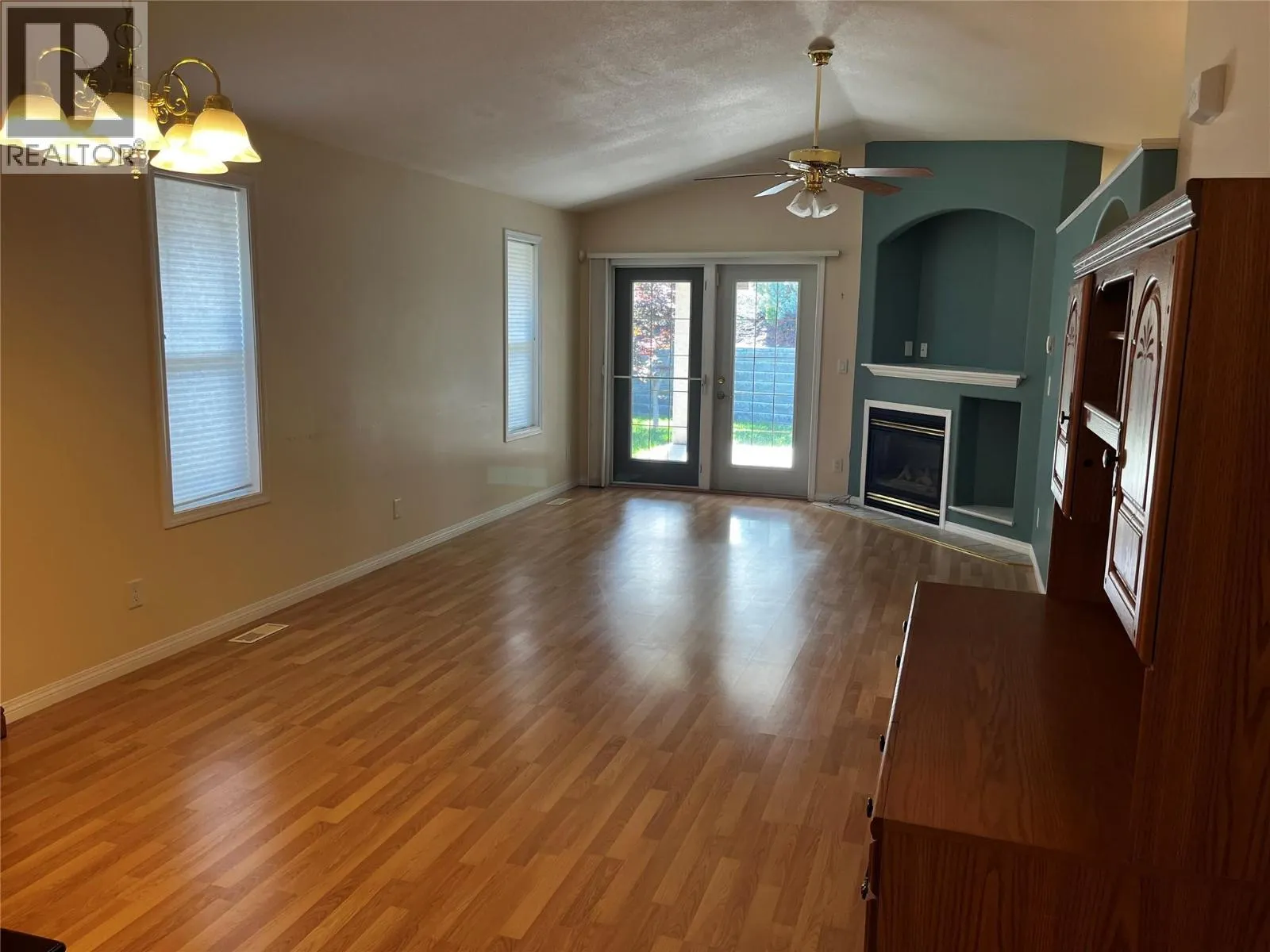6108 Saint Martin Place