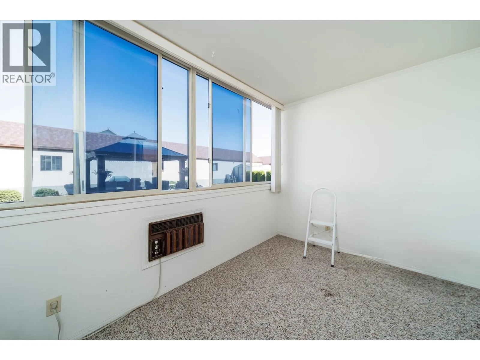 1055 Glenwood Avenue Unit# 101