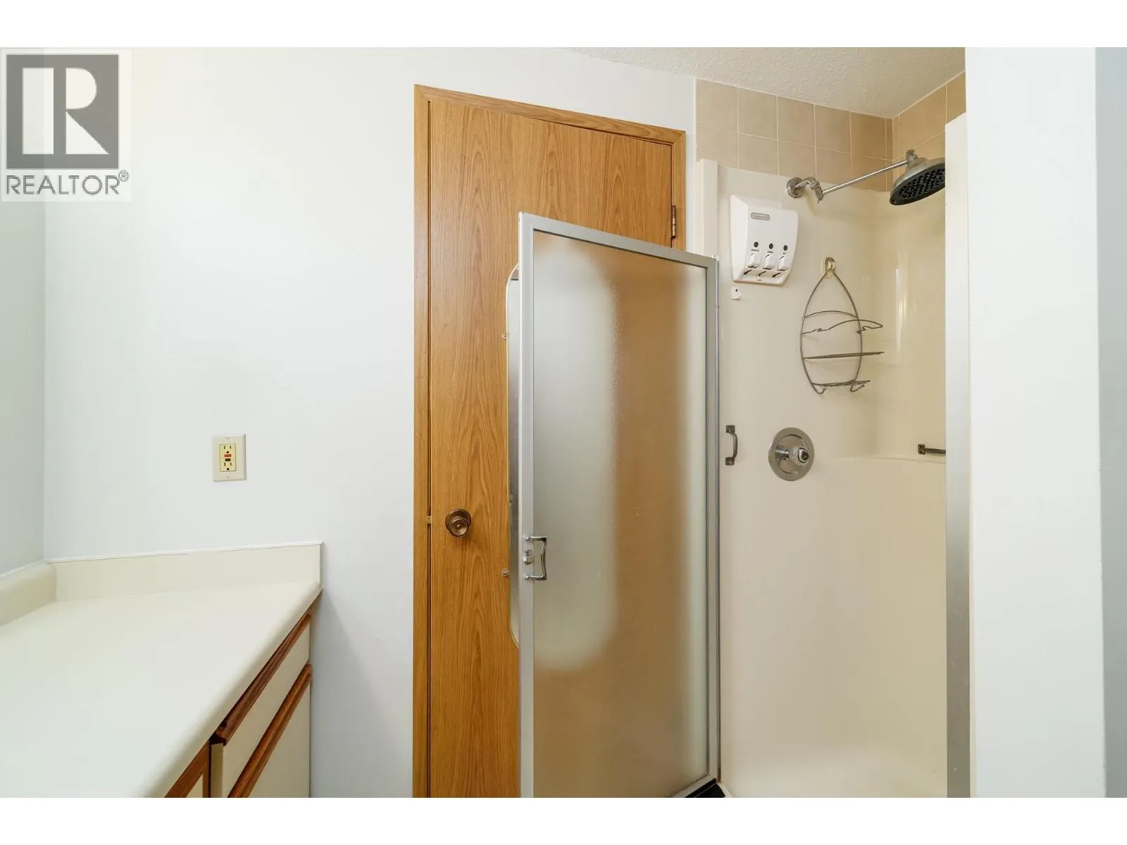 1055 Glenwood Avenue Unit# 101