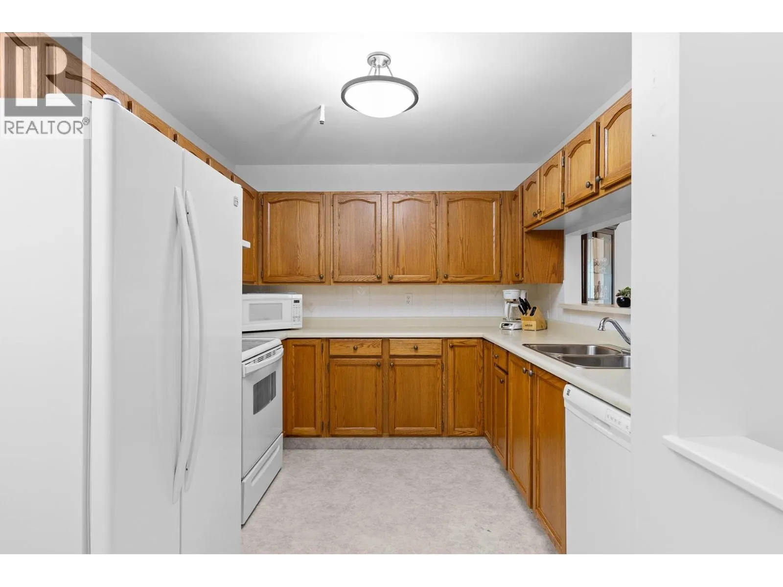 1045 Sutherland Avenue Unit# 226
