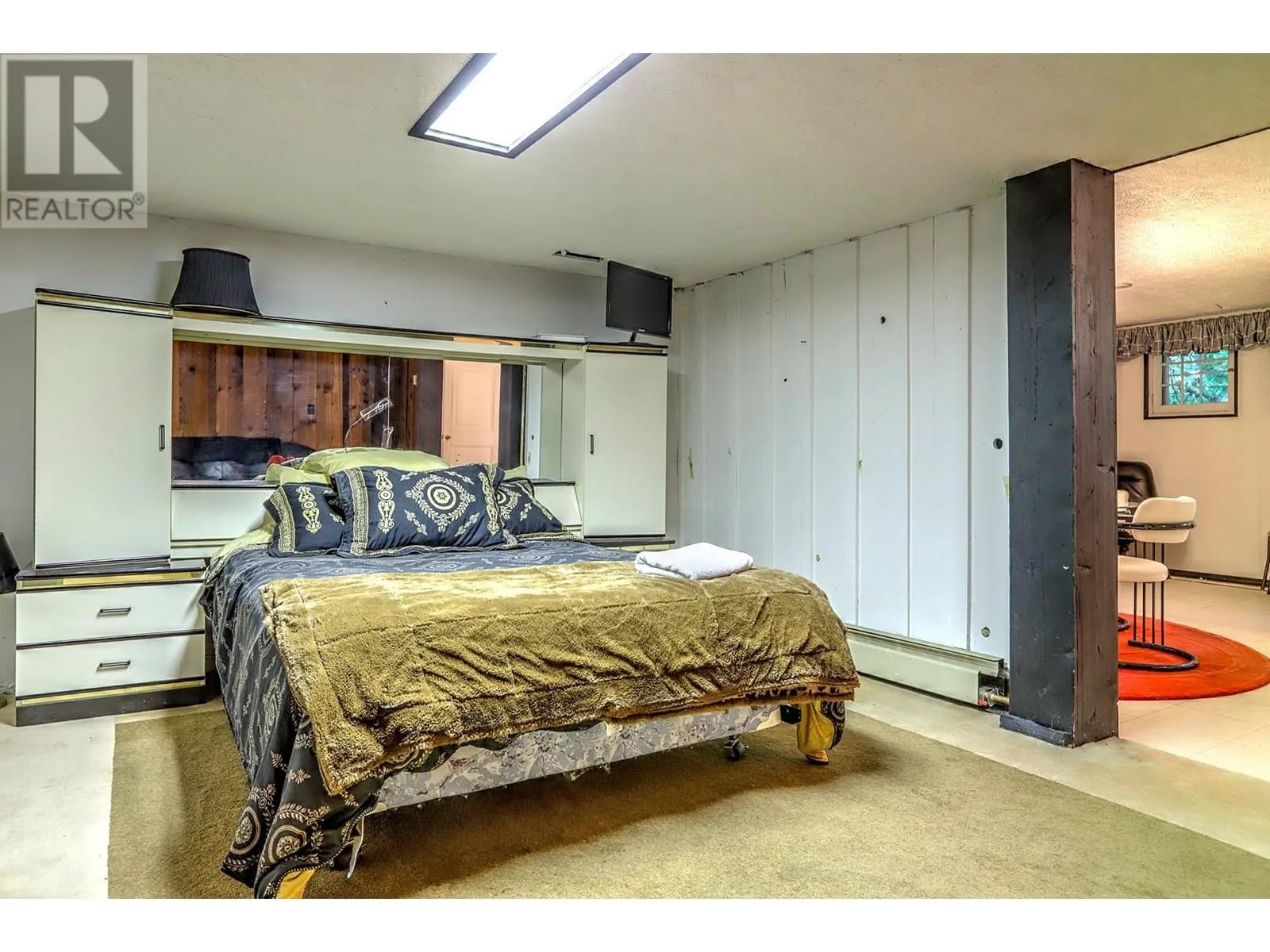 5482 Silver Star Road