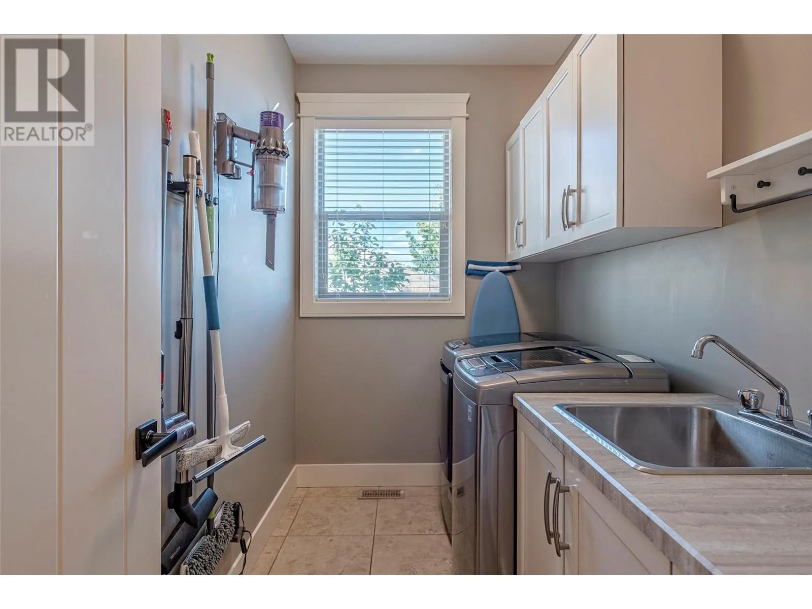 515 Silversage Place