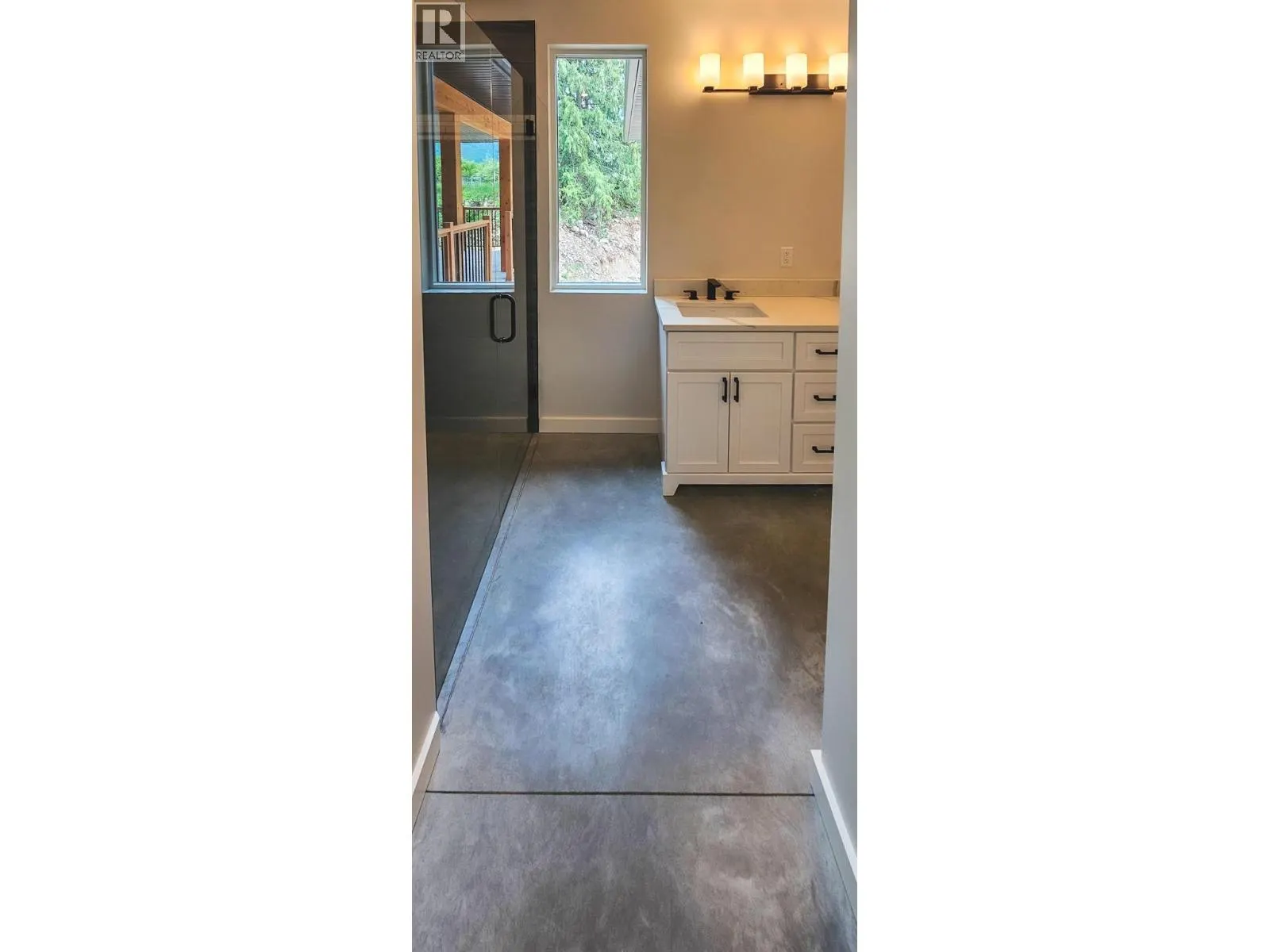 2801 HARLOW Road