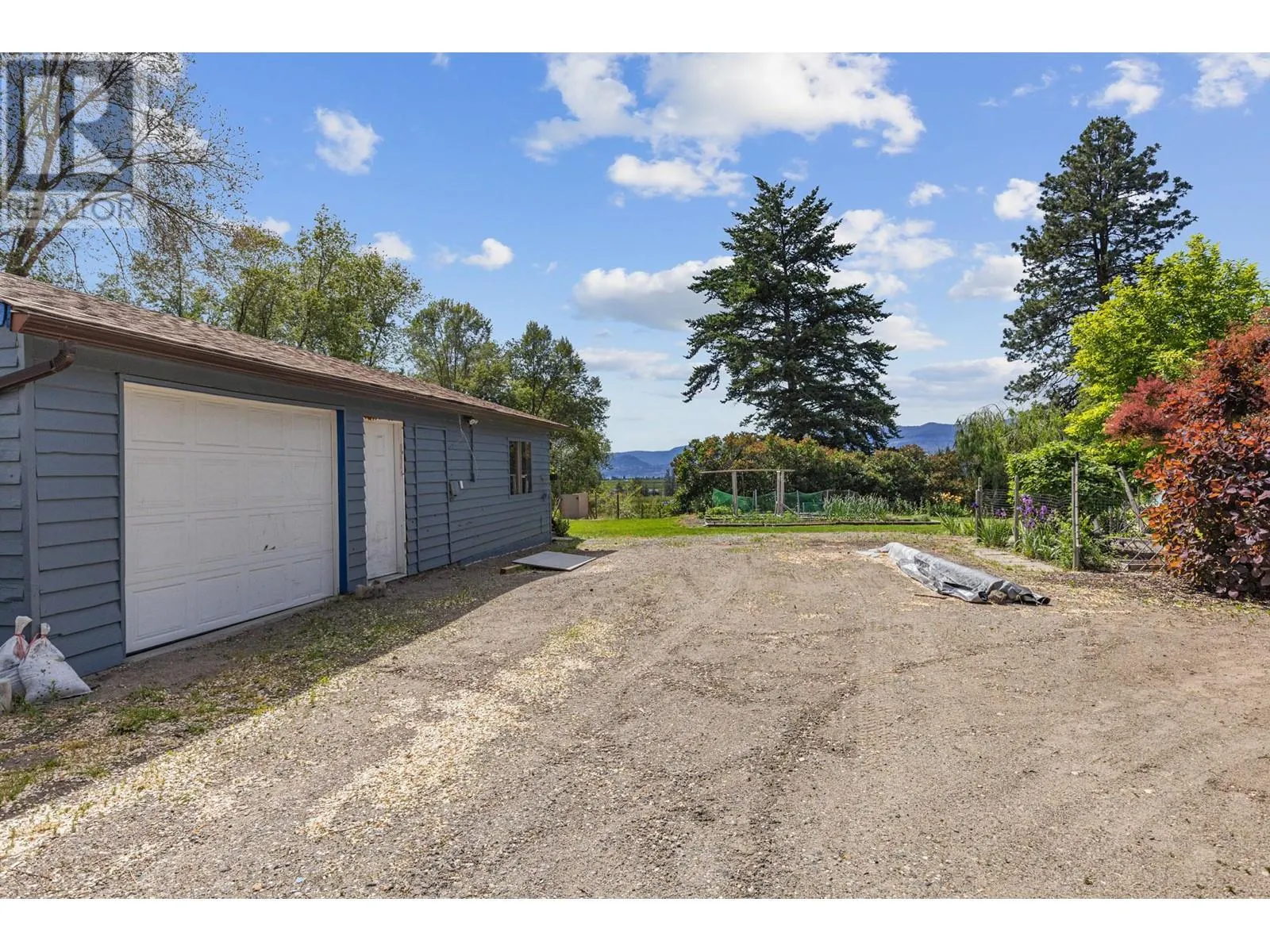 1330 Geen Road