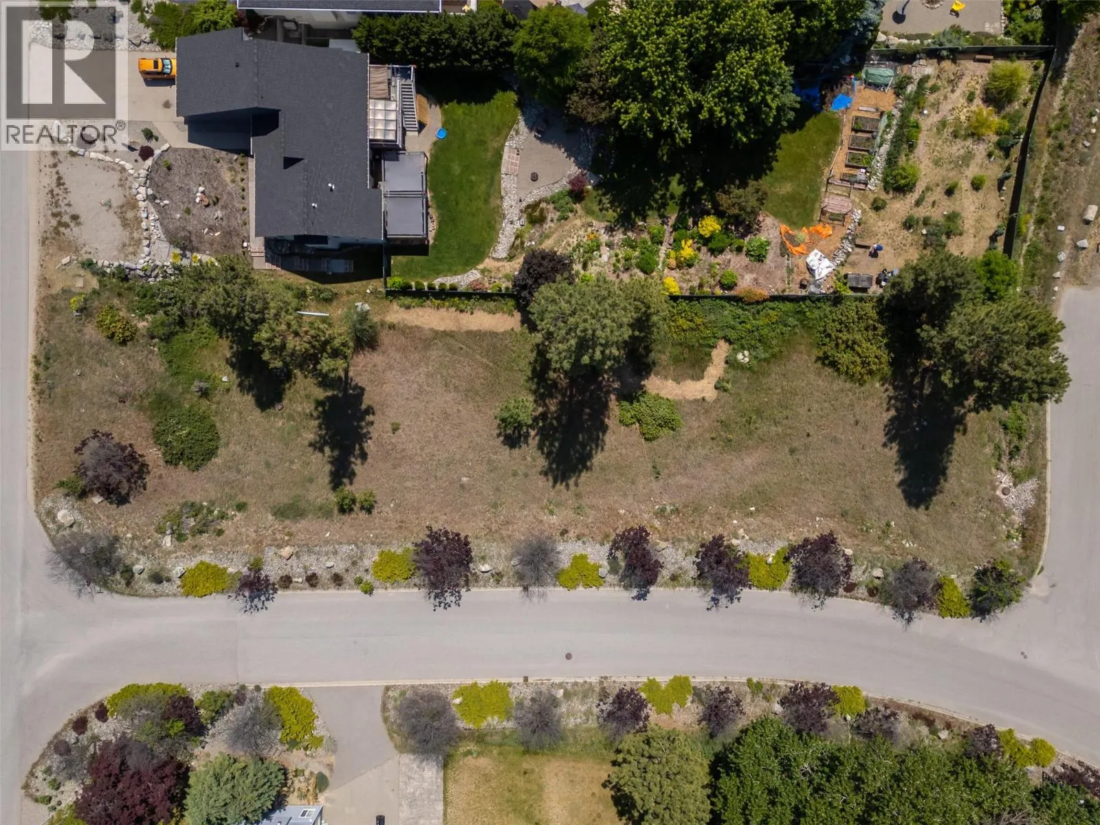 244 Heritage Boulevard