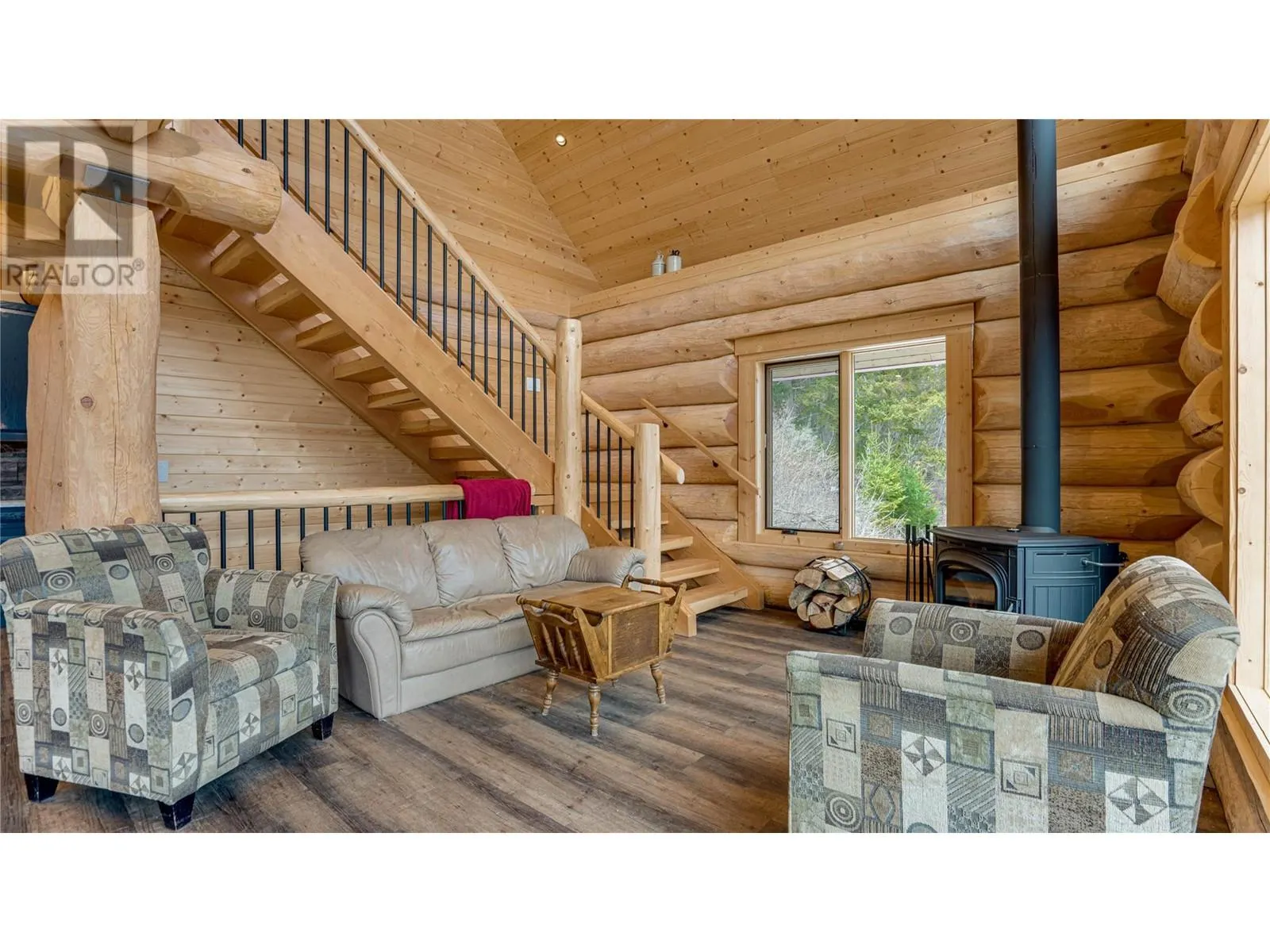 682 Lower Inonoaklin Road