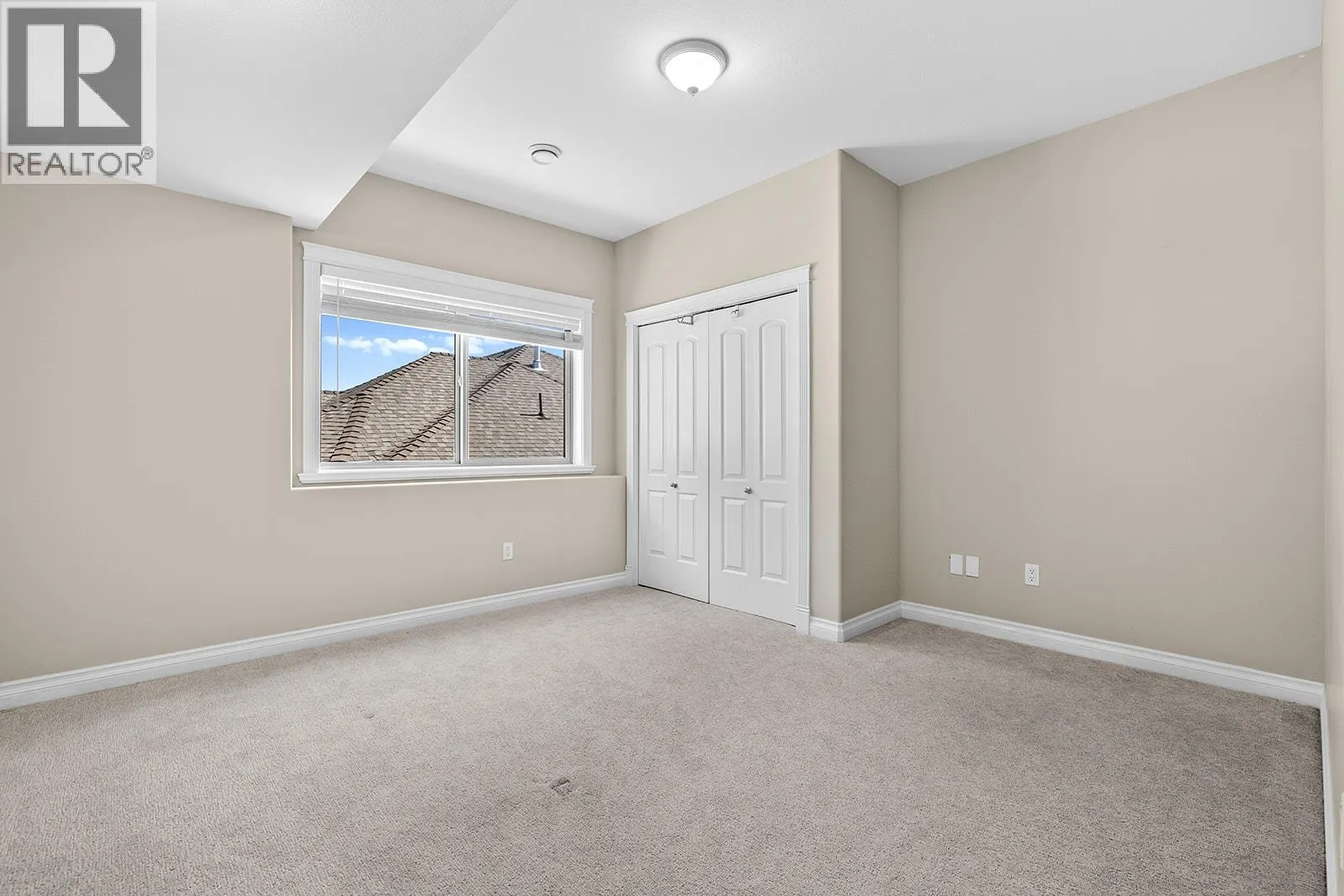 550 Glenmeadows Road Unit# 115