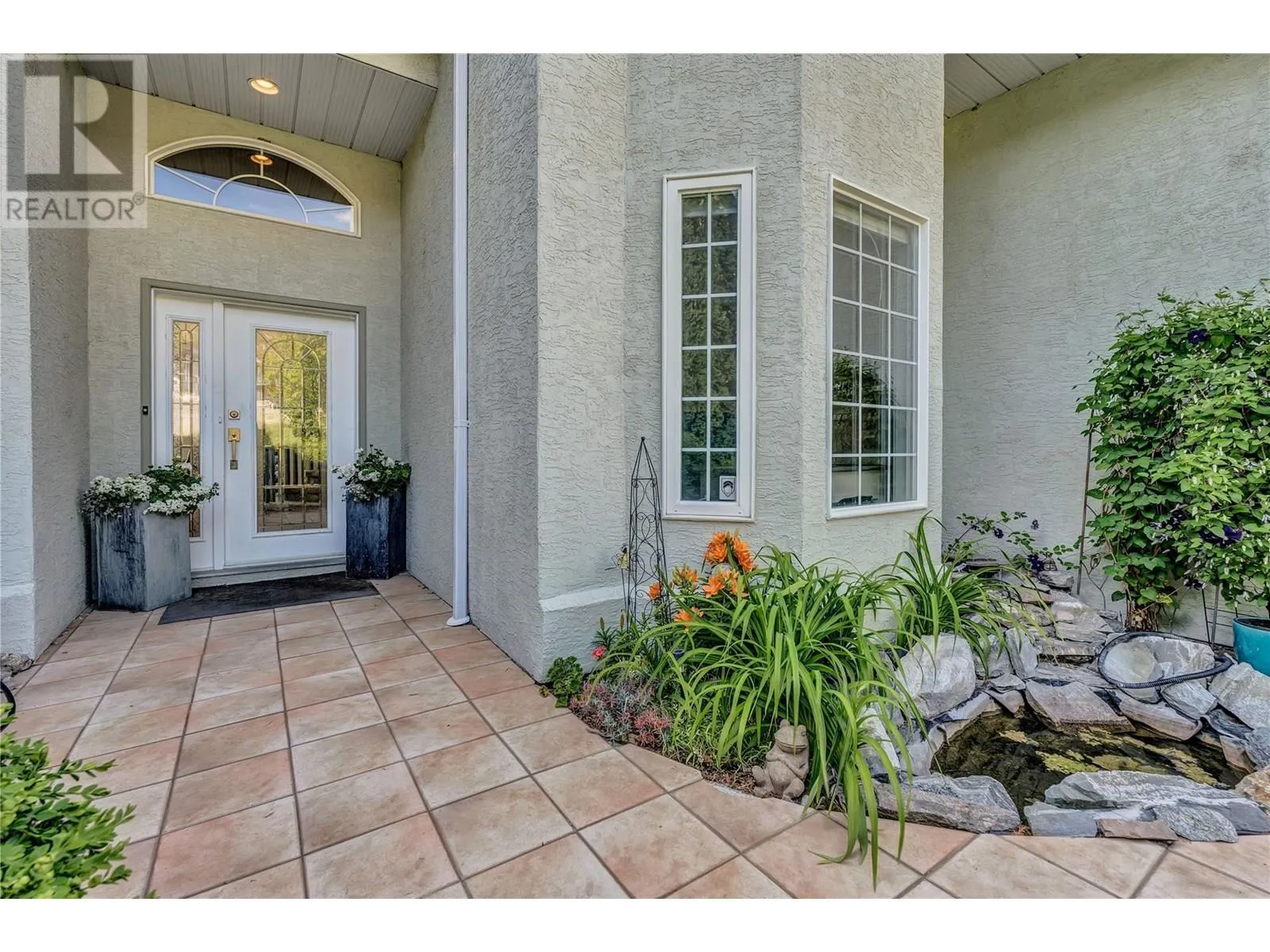 2785 Winifred Road