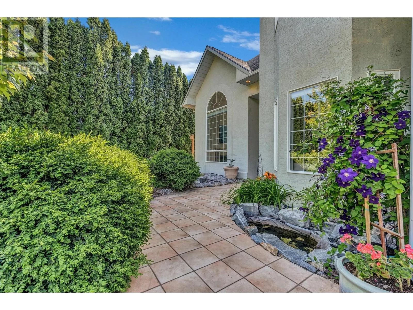 2785 Winifred Road