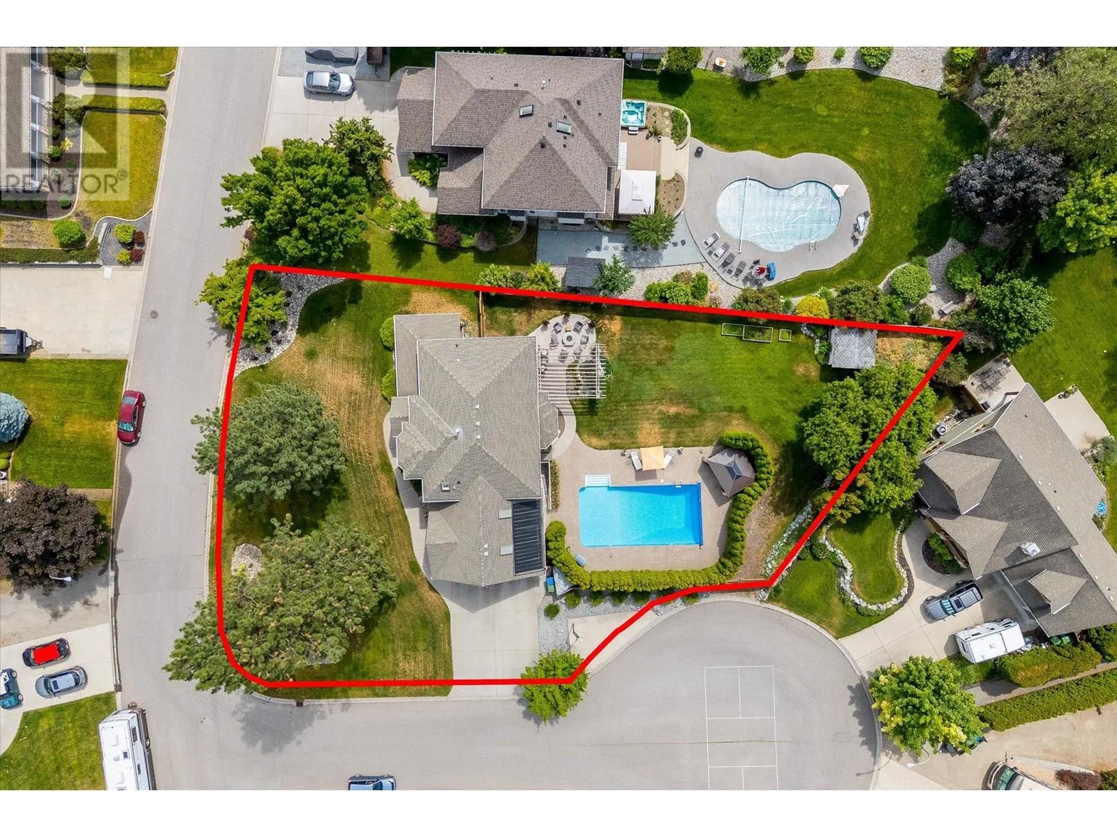 3925 Flower Court
