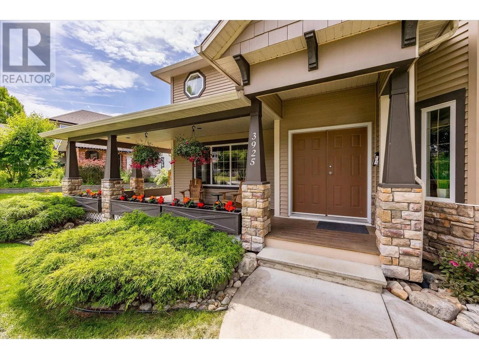 3925 Flower Court