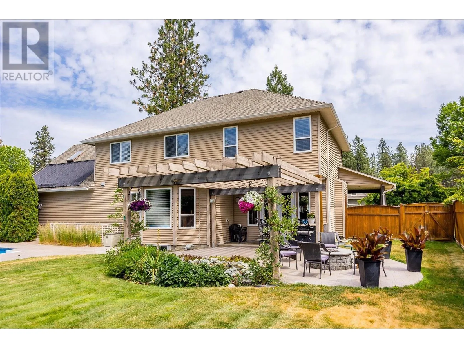 3925 Flower Court