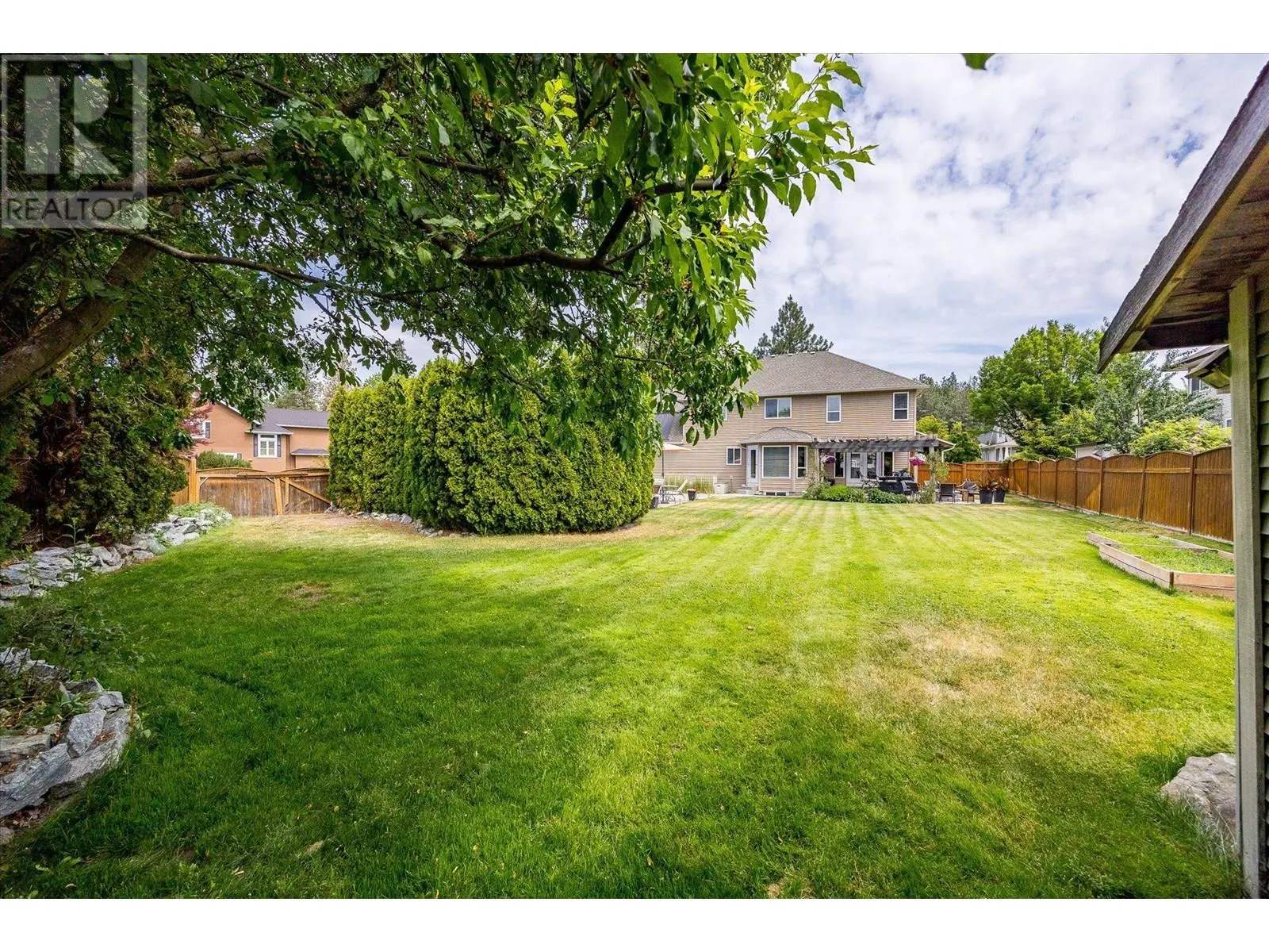 3925 Flower Court