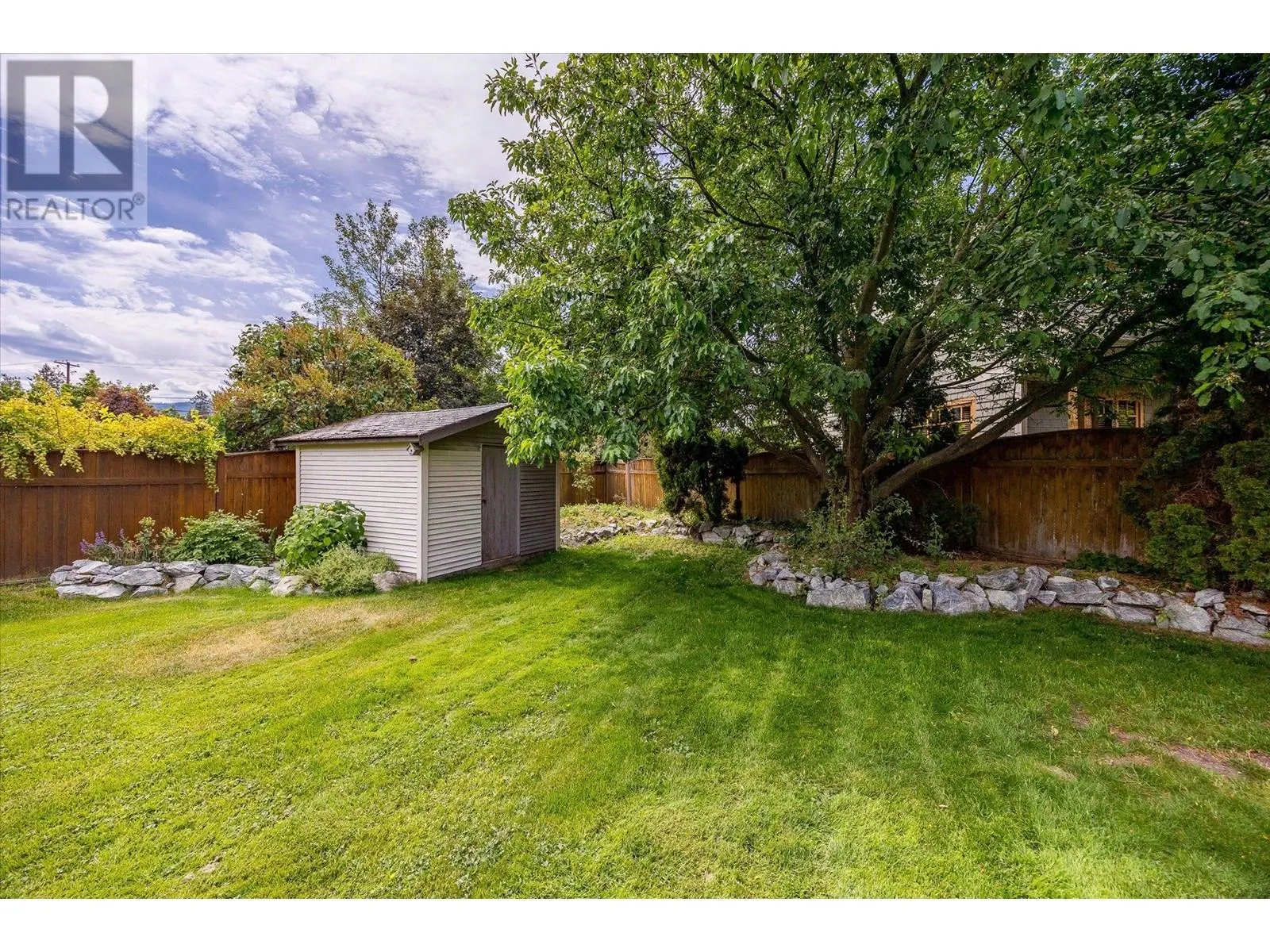 3925 Flower Court