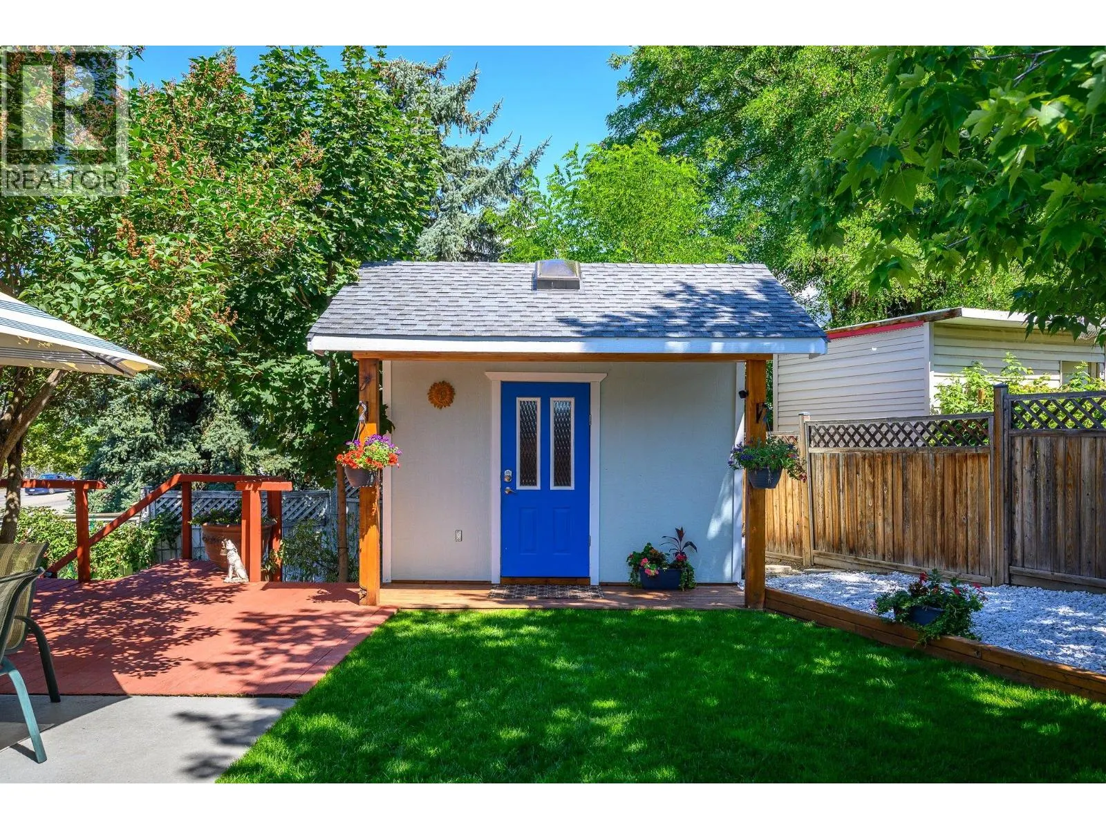 1041 11 Avenue Unit# 3