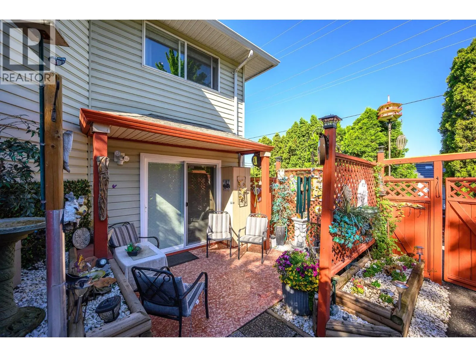 1041 11 Avenue Unit# 3