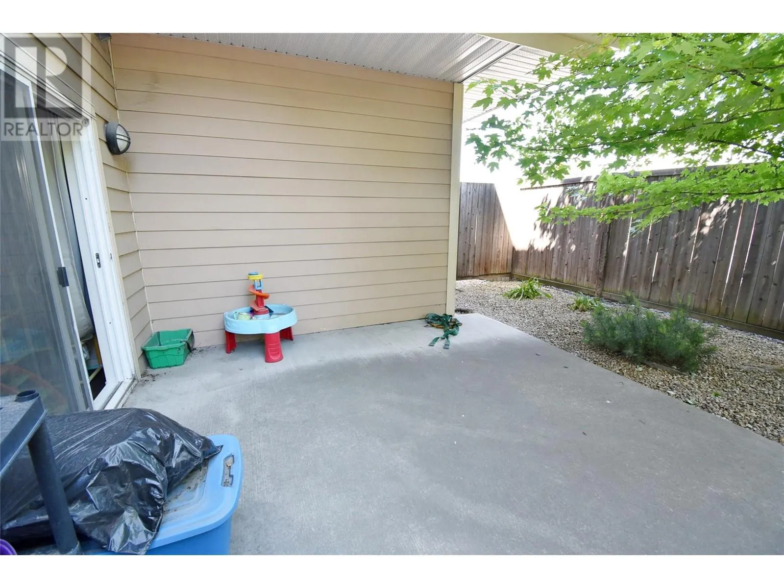 4205 27 Street Unit# 102