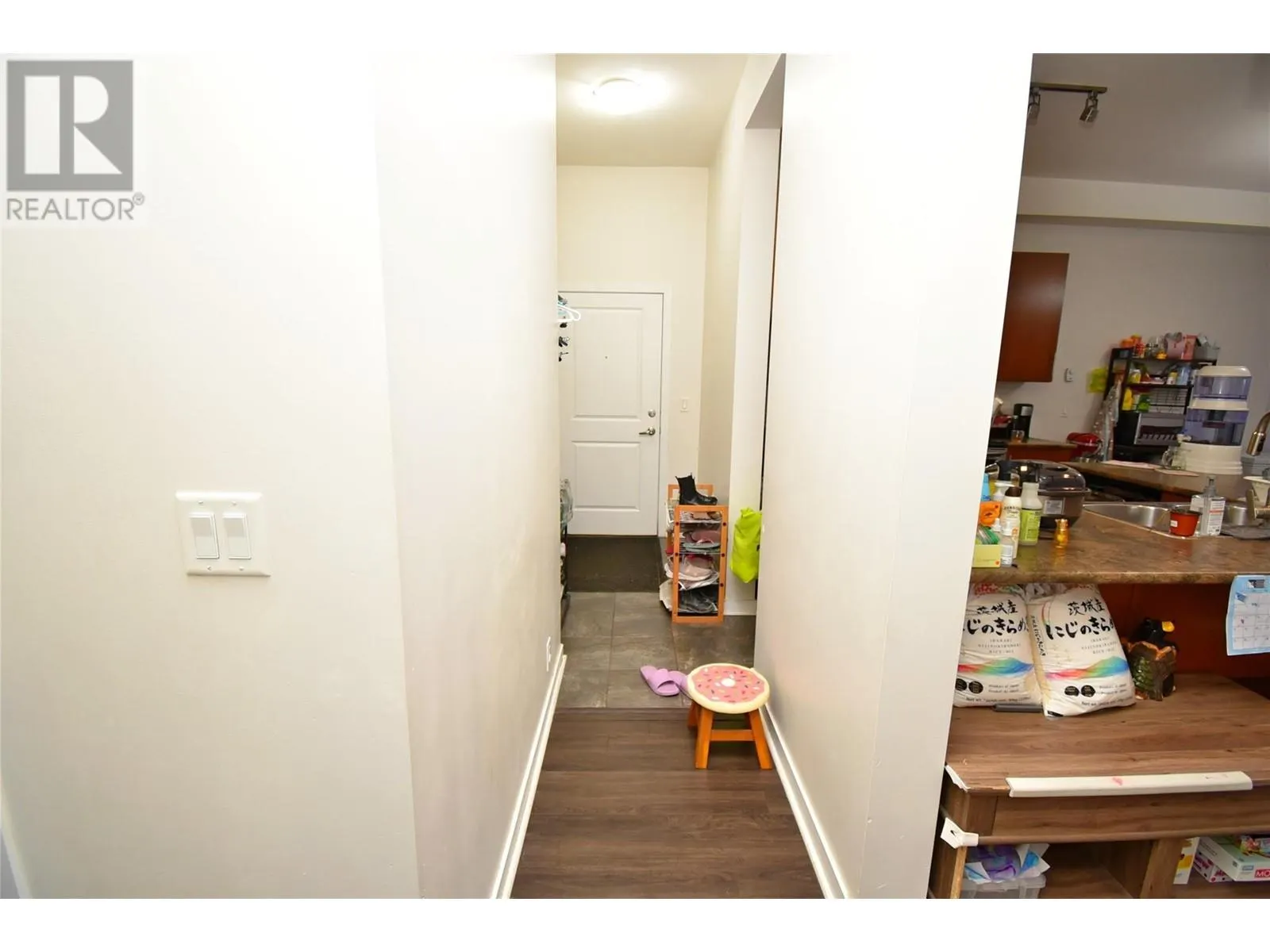 4205 27 Street Unit# 102