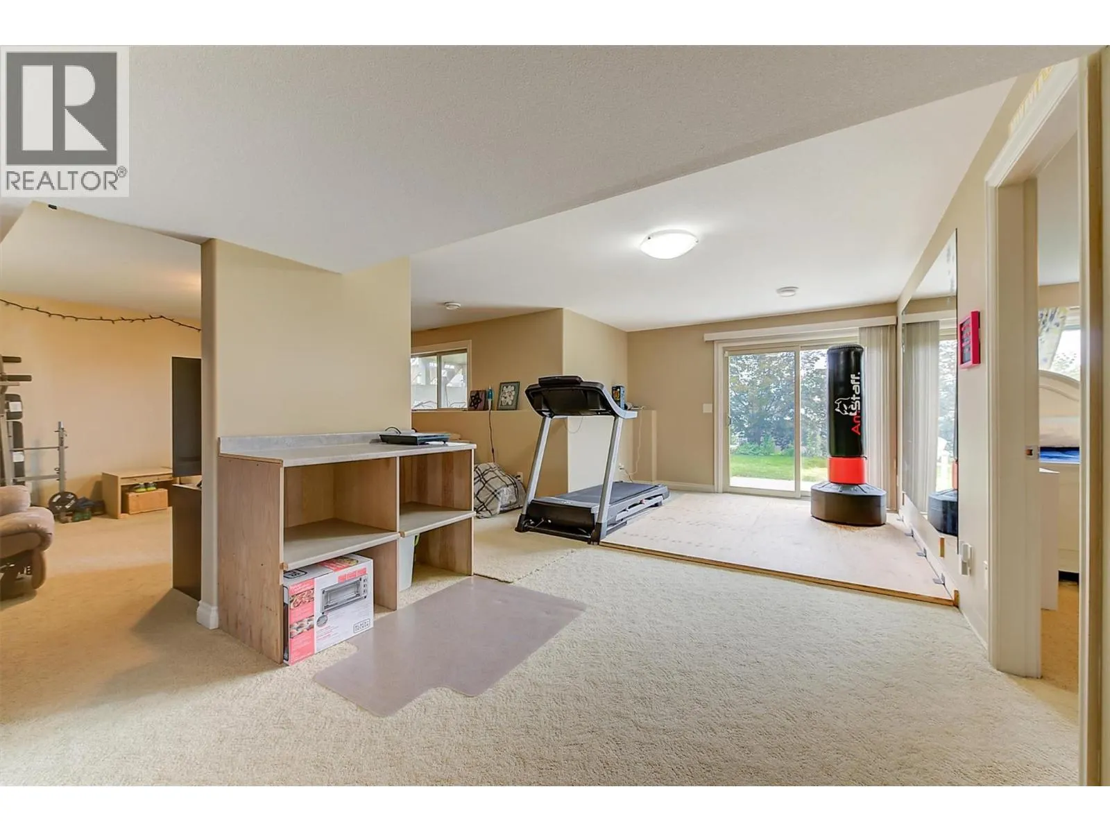 5008 Bunting Court