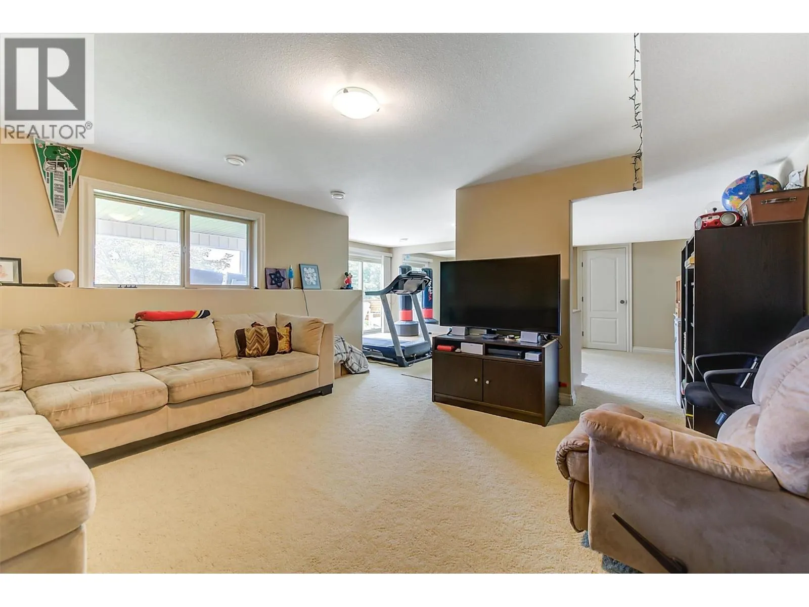 5008 Bunting Court