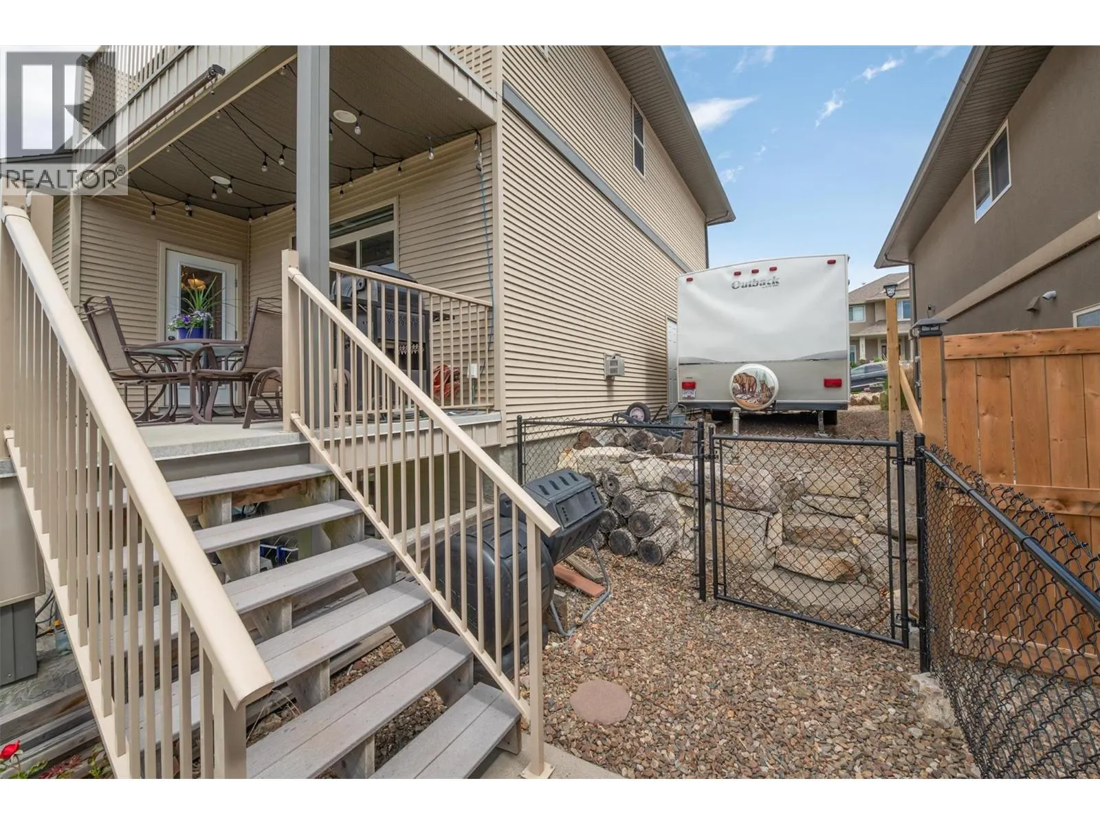 5008 Bunting Court