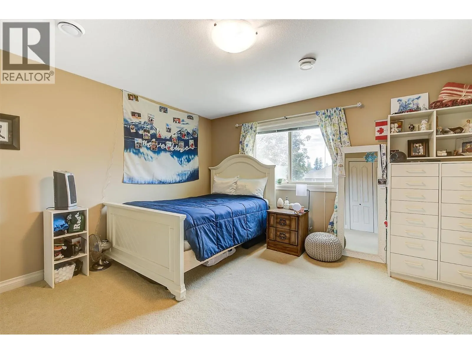 5008 Bunting Court