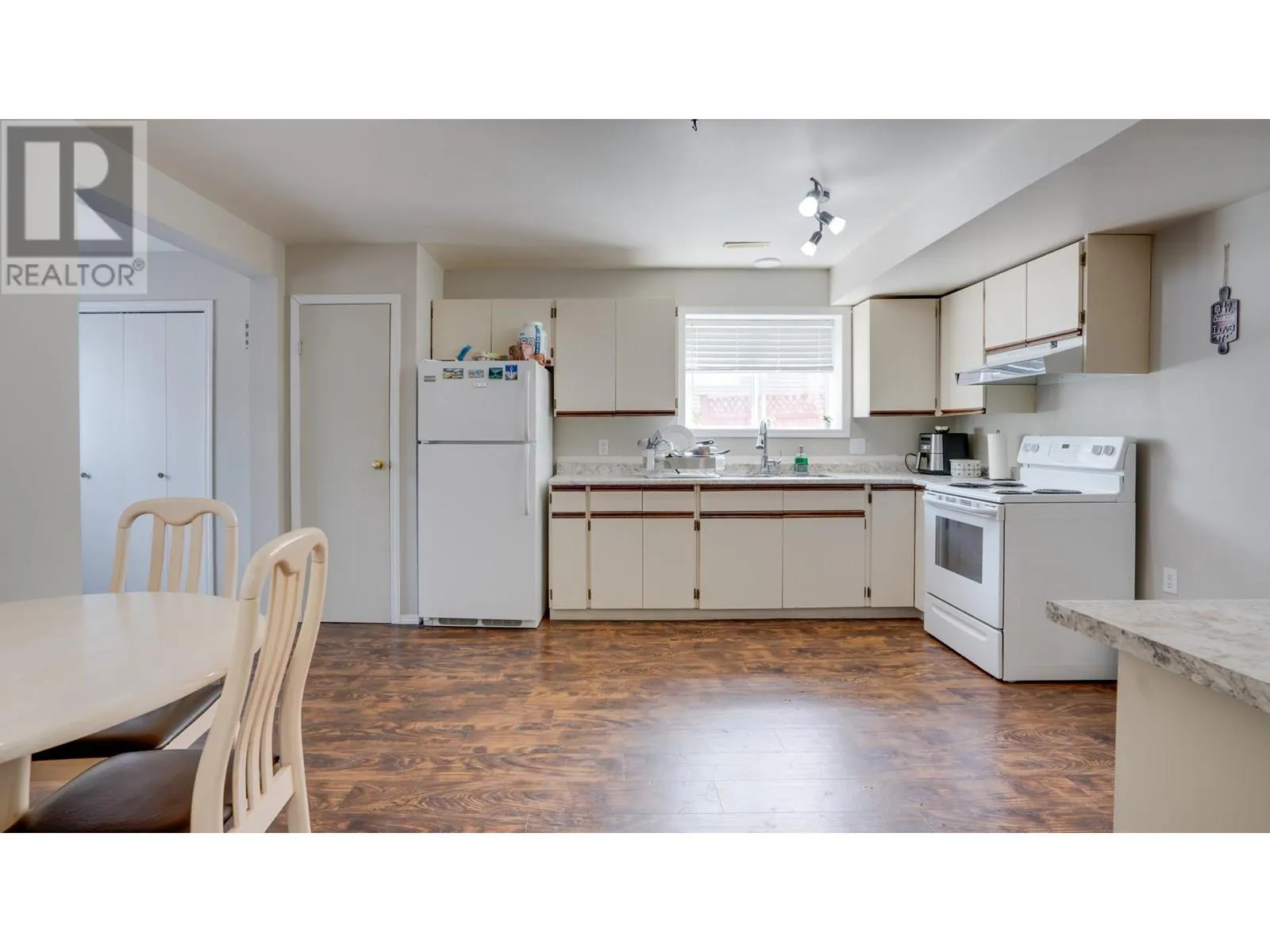 2825 Richfield Drive