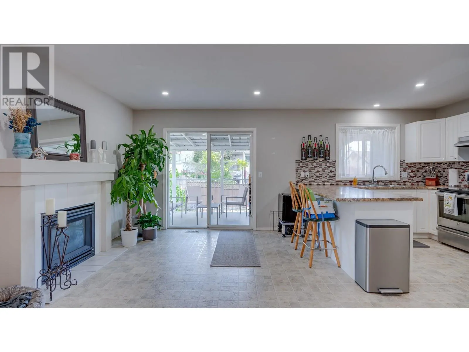 2825 Richfield Drive