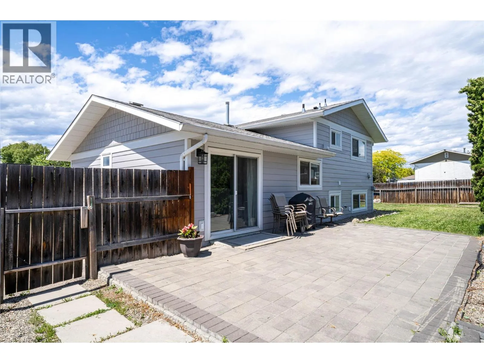 2003 13 Street